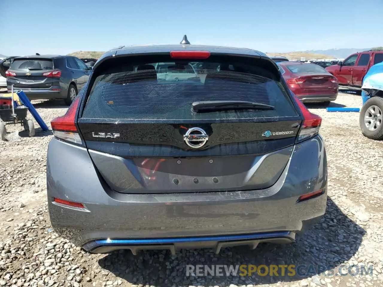 6 Photograph of a damaged car 1N4AZ1BP3LC301378 NISSAN LEAF 2020