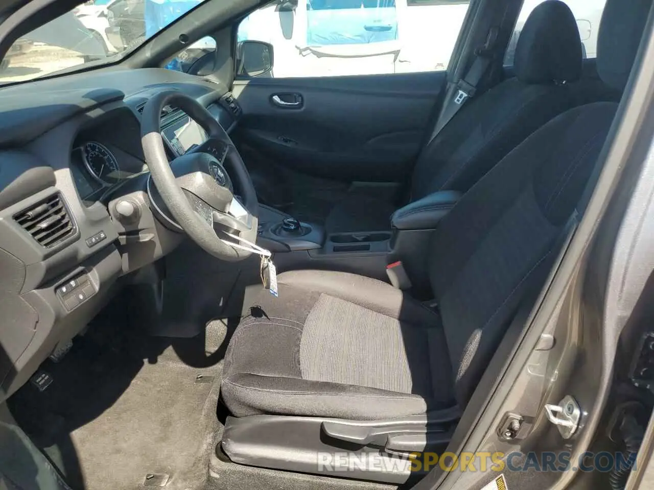 7 Photograph of a damaged car 1N4AZ1BP3LC301378 NISSAN LEAF 2020