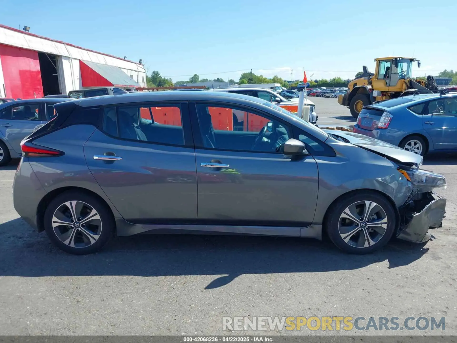 14 Photograph of a damaged car 1N4AZ1CP4LC307981 NISSAN LEAF 2020