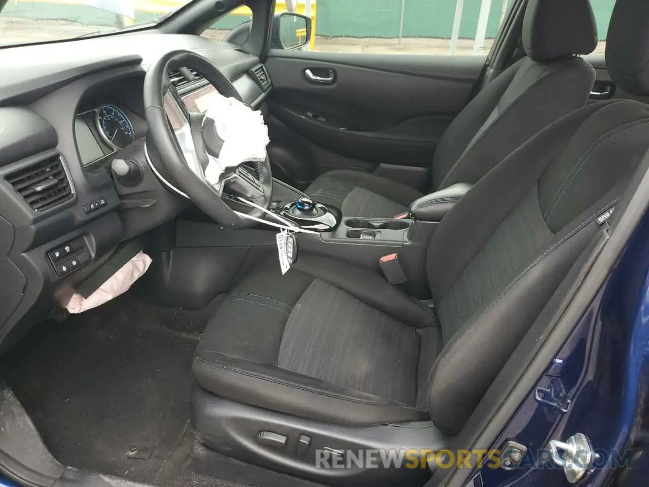 7 Photograph of a damaged car 1N4AZ1CP8LC310060 NISSAN LEAF 2020