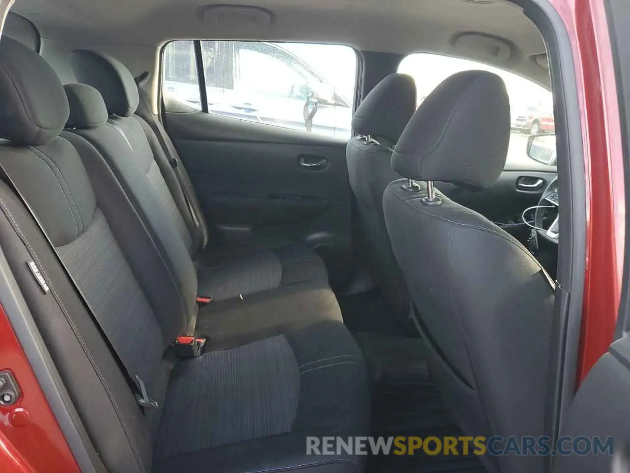 10 Photograph of a damaged car 1N4BZ1CP7LC307977 NISSAN LEAF 2020