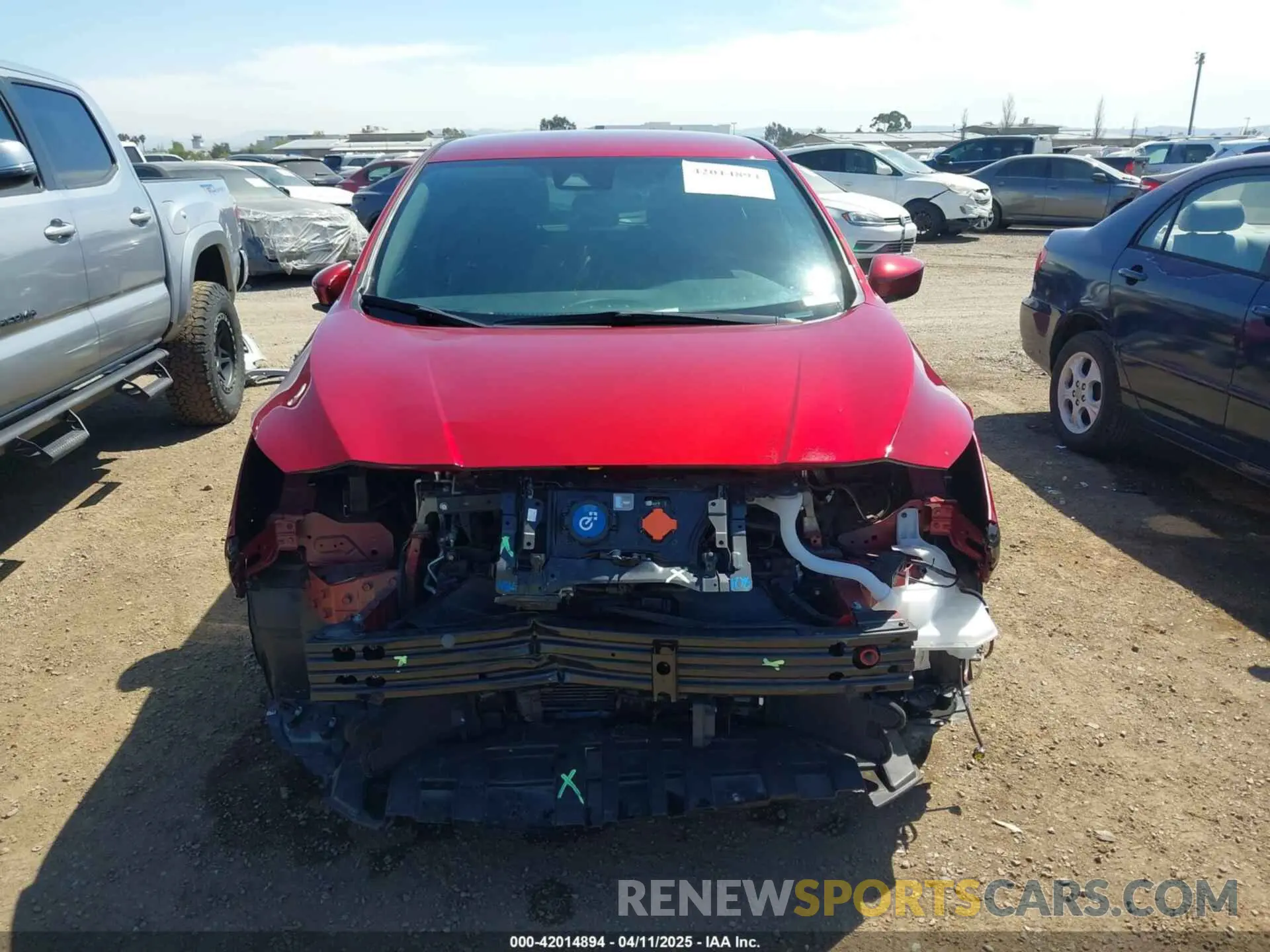 13 Photograph of a damaged car 1N4BZ1CP8LC304991 NISSAN LEAF 2020