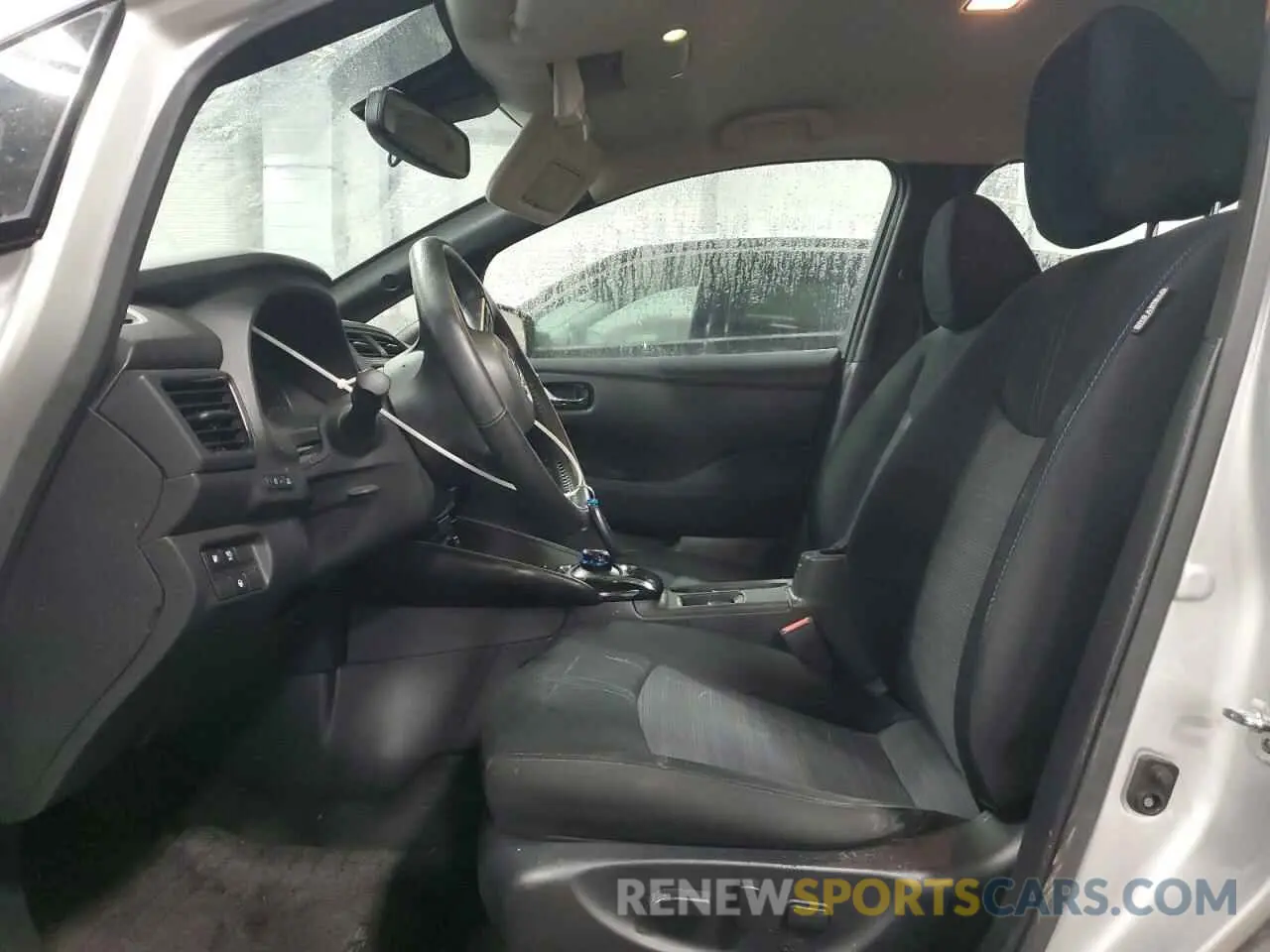7 Photograph of a damaged car 1N4BZ1CP8LC308684 NISSAN LEAF 2020