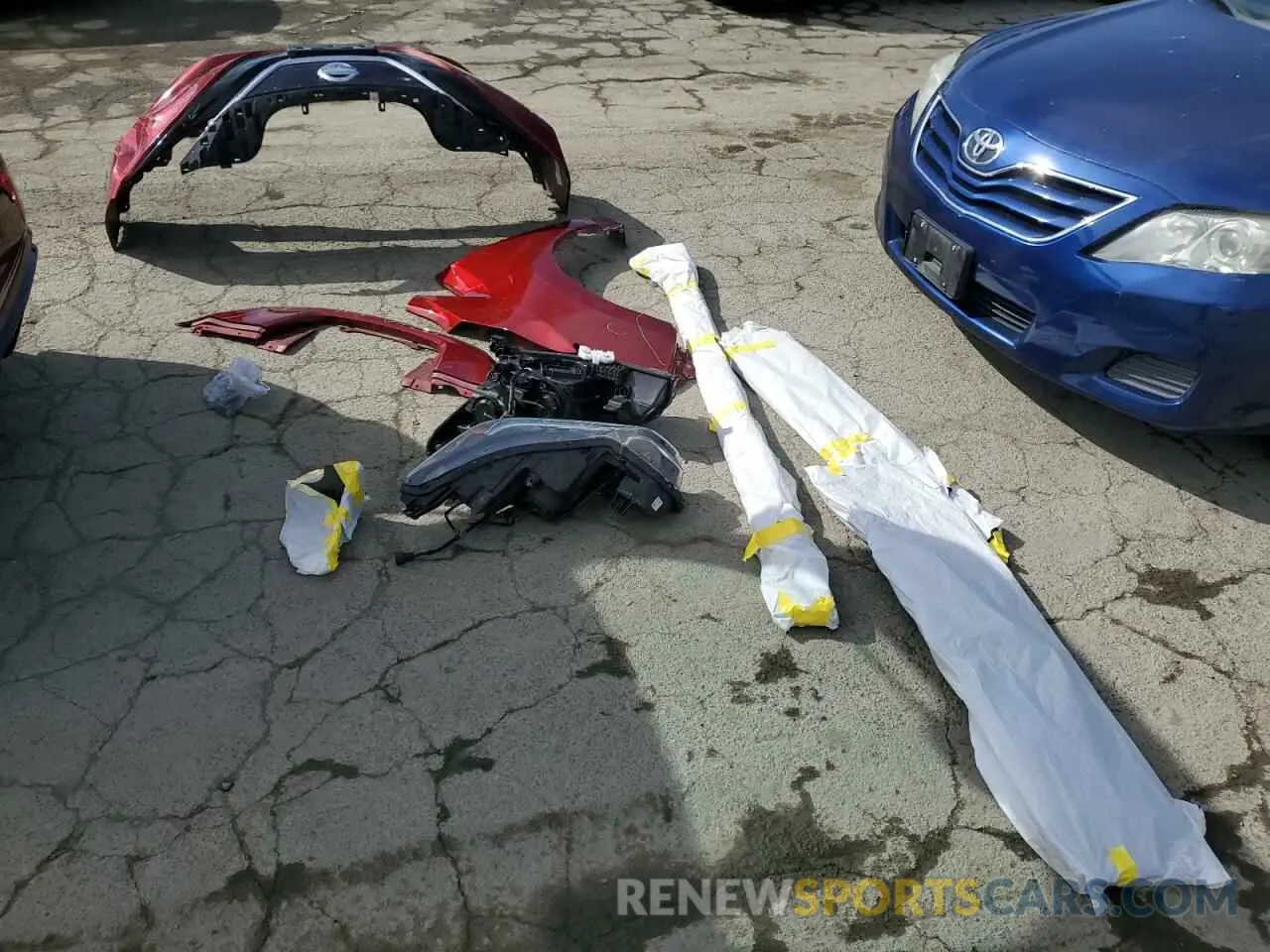 12 Photograph of a damaged car 1N4BZ1CPXLC306404 NISSAN LEAF 2020