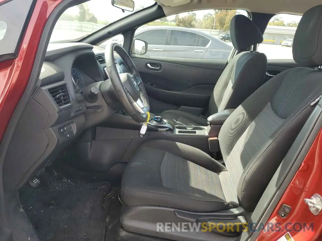7 Photograph of a damaged car 1N4BZ1CPXLC306404 NISSAN LEAF 2020