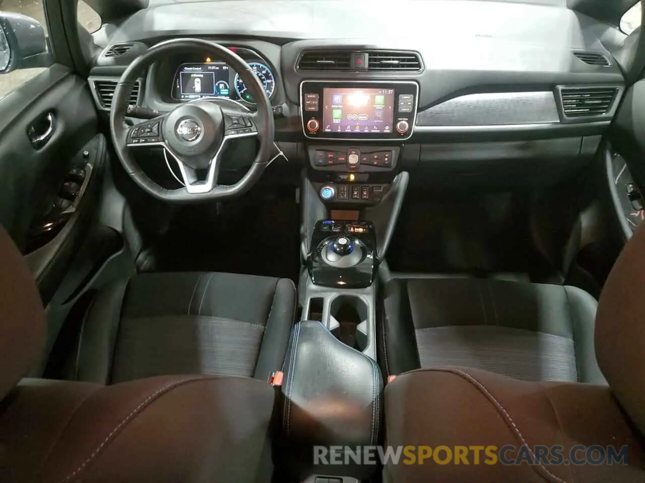 8 Photograph of a damaged car 1N4BZ1CPXLC310937 NISSAN LEAF 2020