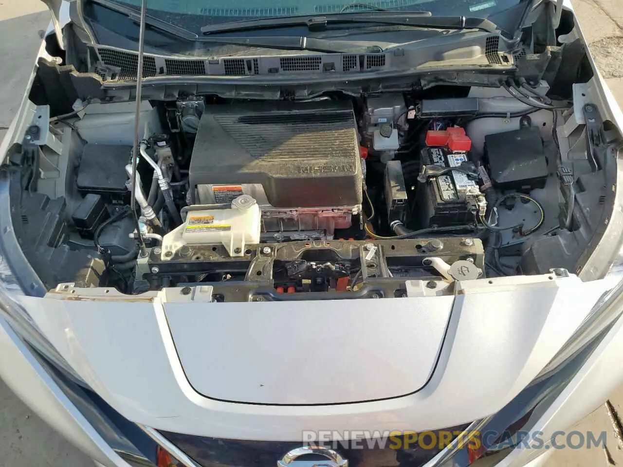 12 Photograph of a damaged car 1N4BZ1DP3LC311734 NISSAN LEAF 2020