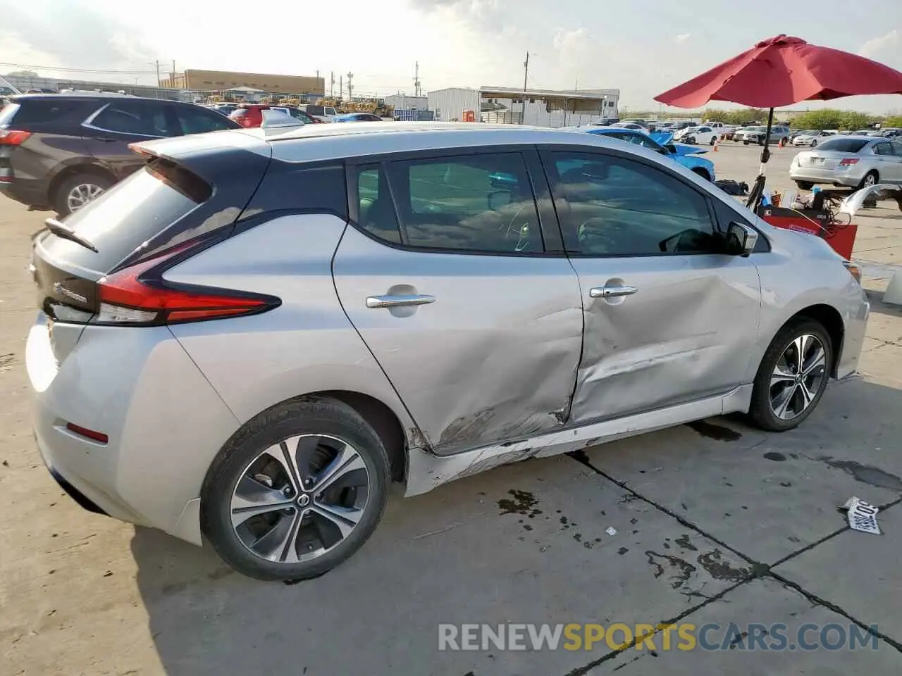 3 Photograph of a damaged car 1N4BZ1DP3LC311734 NISSAN LEAF 2020