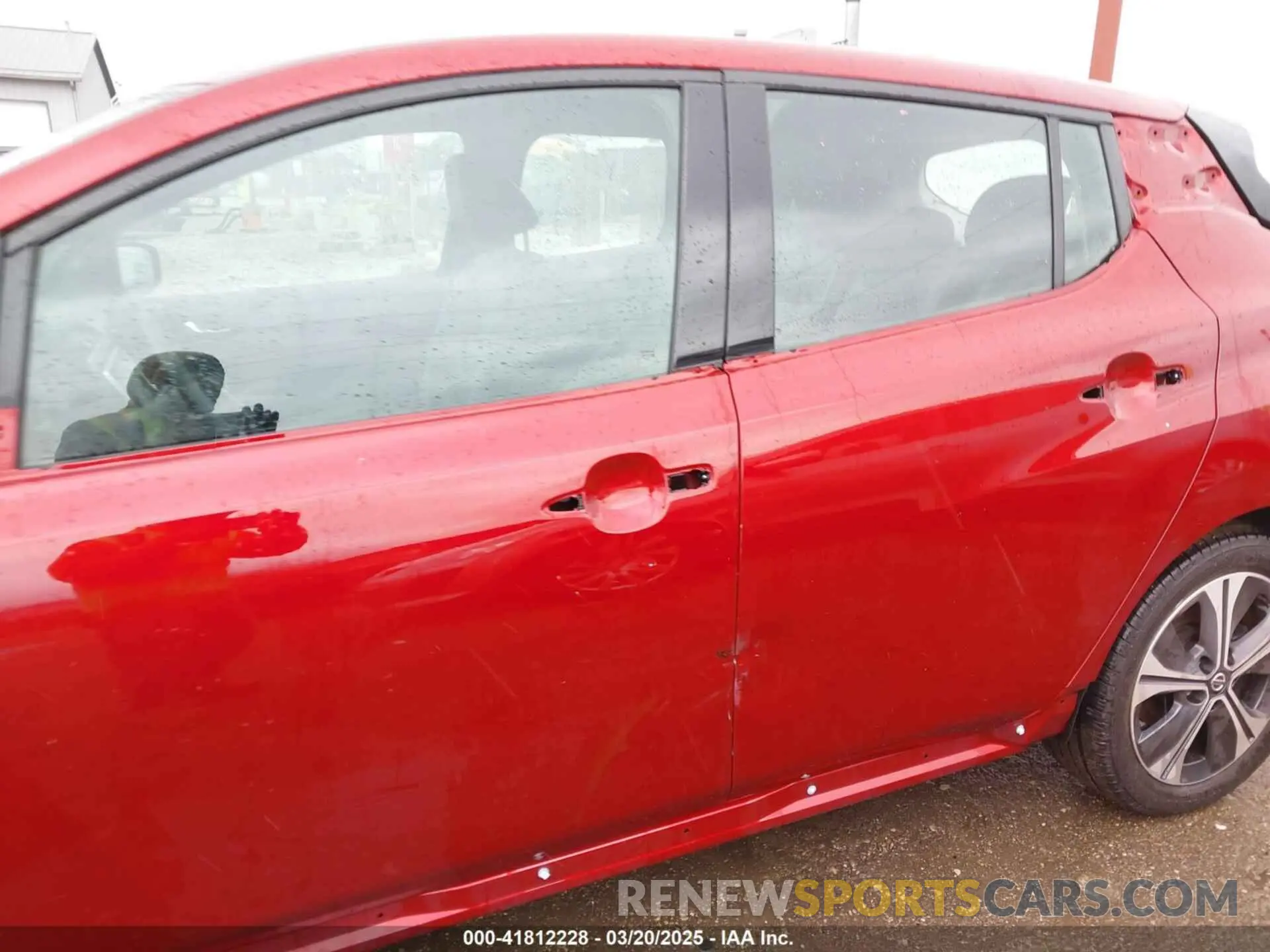 15 Photograph of a damaged car 1N4BZ1DP4LC304940 NISSAN LEAF 2020
