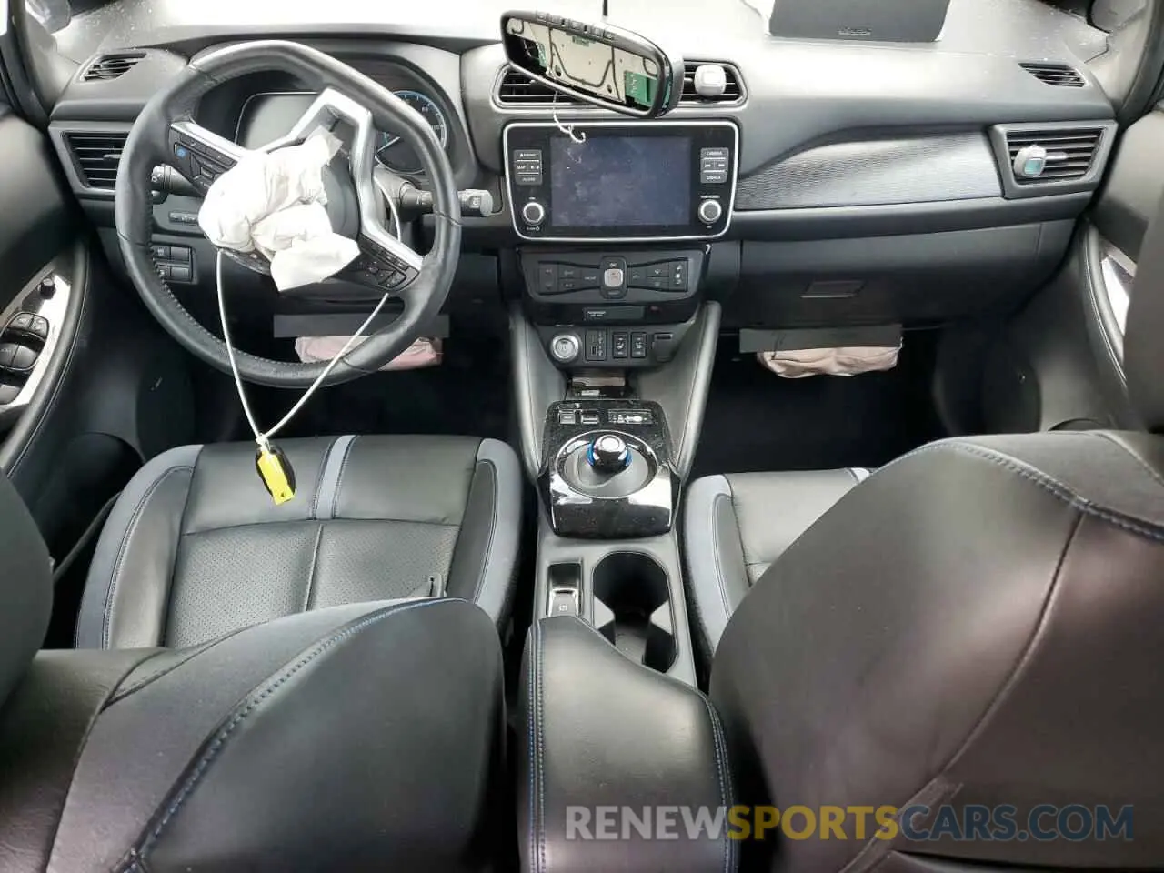 8 Photograph of a damaged car 1N4BZ1DP9LC309339 NISSAN LEAF 2020