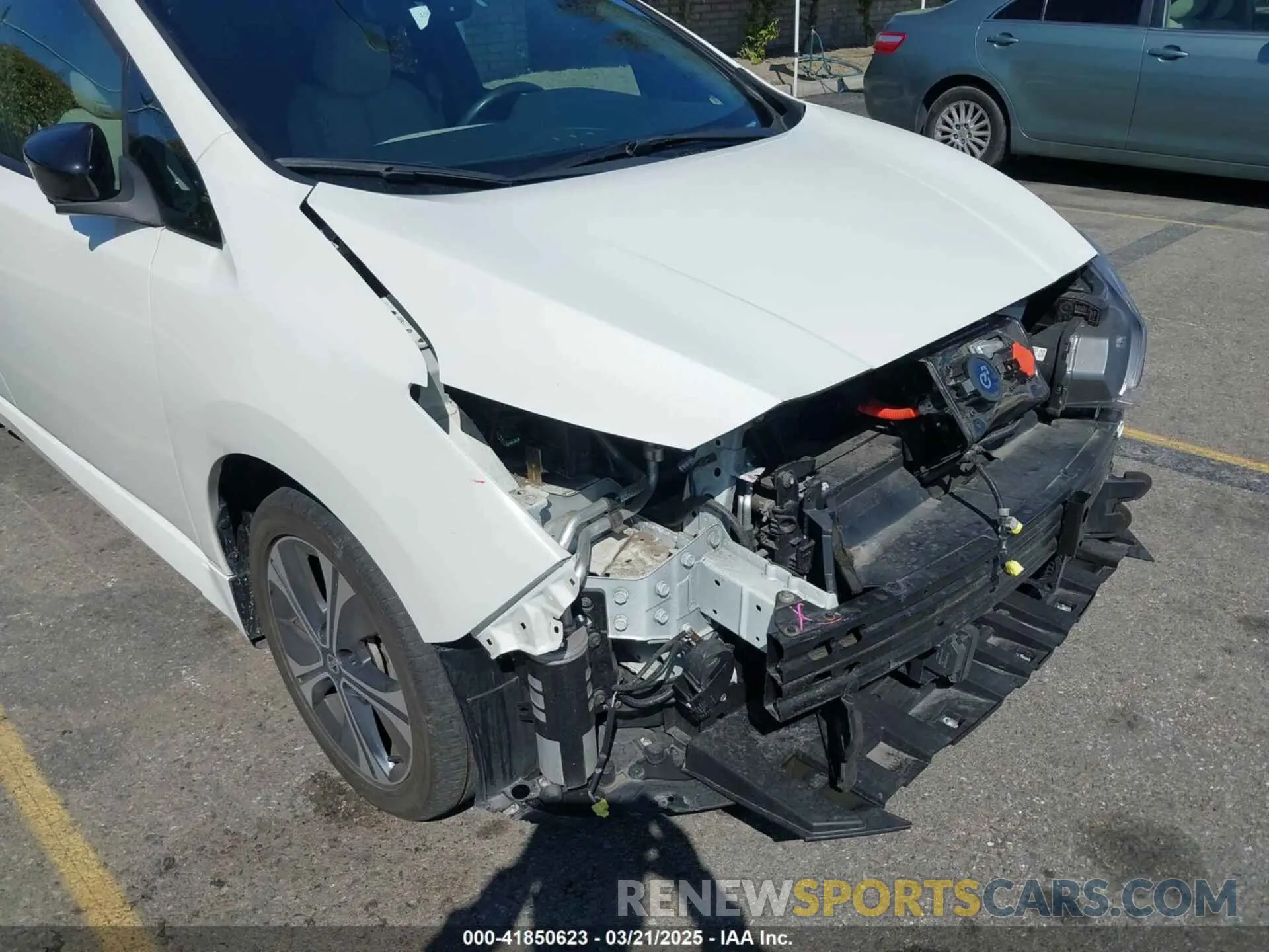 6 Photograph of a damaged car 1N4BZ1DPXLC308295 NISSAN LEAF 2020