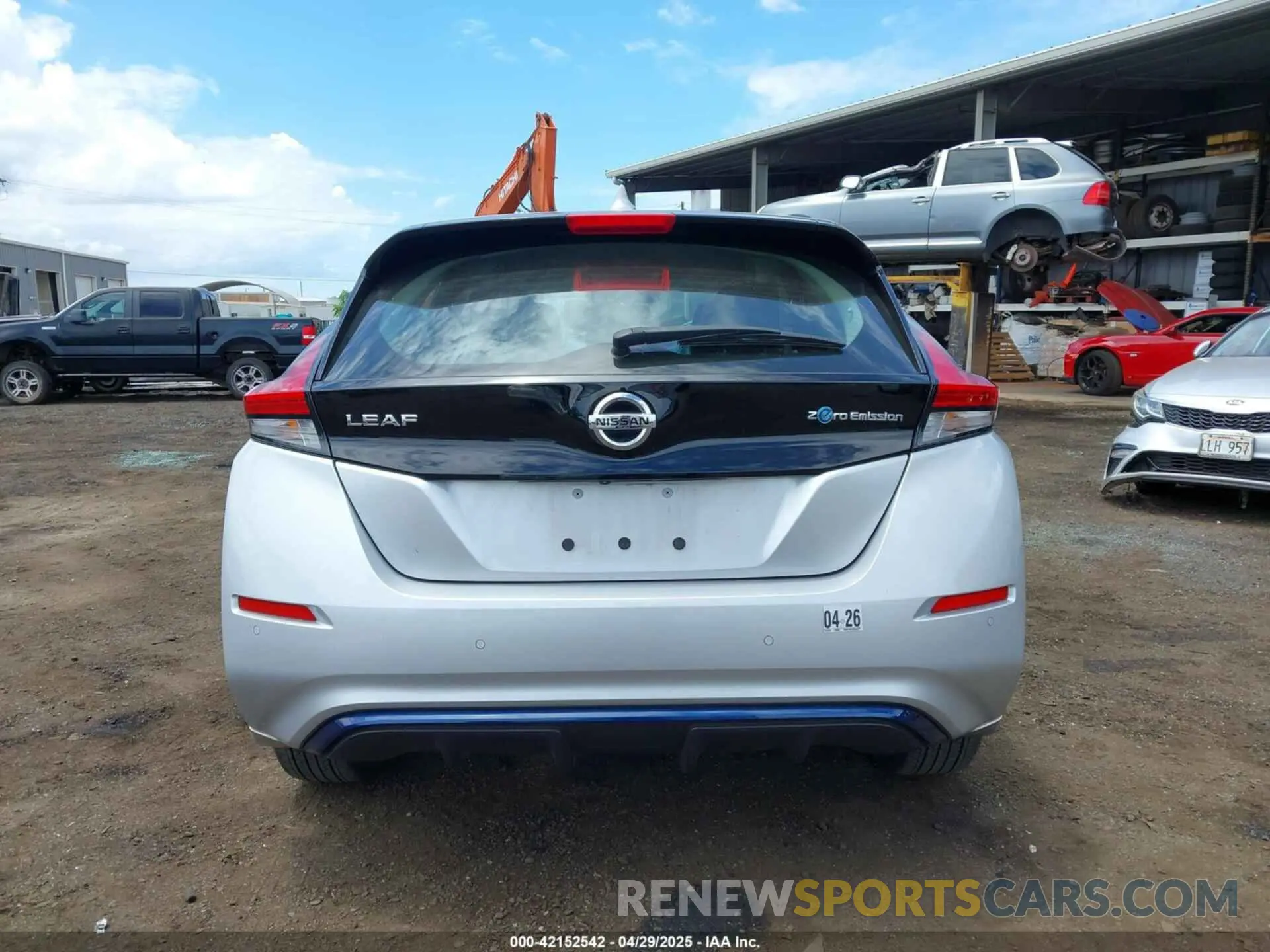 16 Photograph of a damaged car 1N4AZ1BV1MC554277 NISSAN LEAF 2021