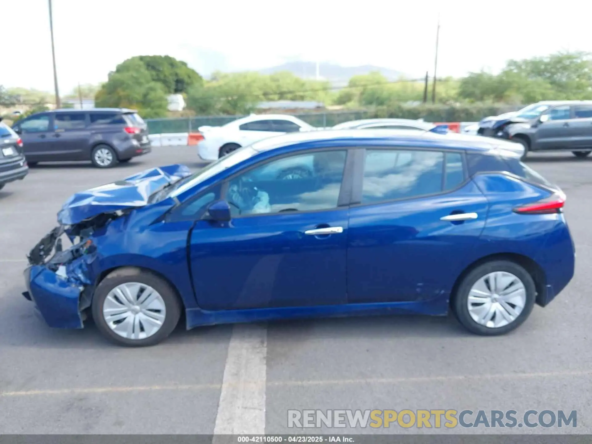 15 Photograph of a damaged car 1N4AZ1BV9MC554222 NISSAN LEAF 2021