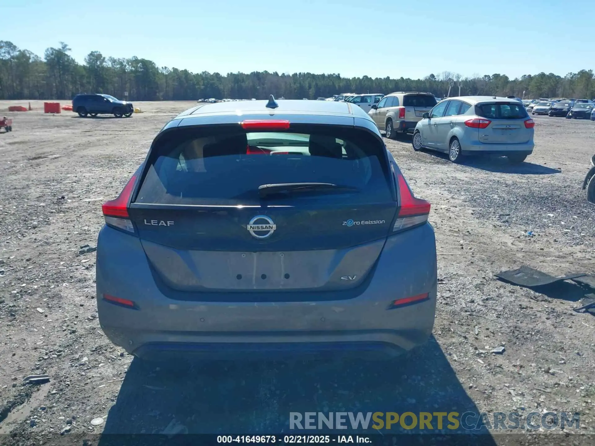 15 Photograph of a damaged car 1N4AZ1CV0MC554964 NISSAN LEAF 2021