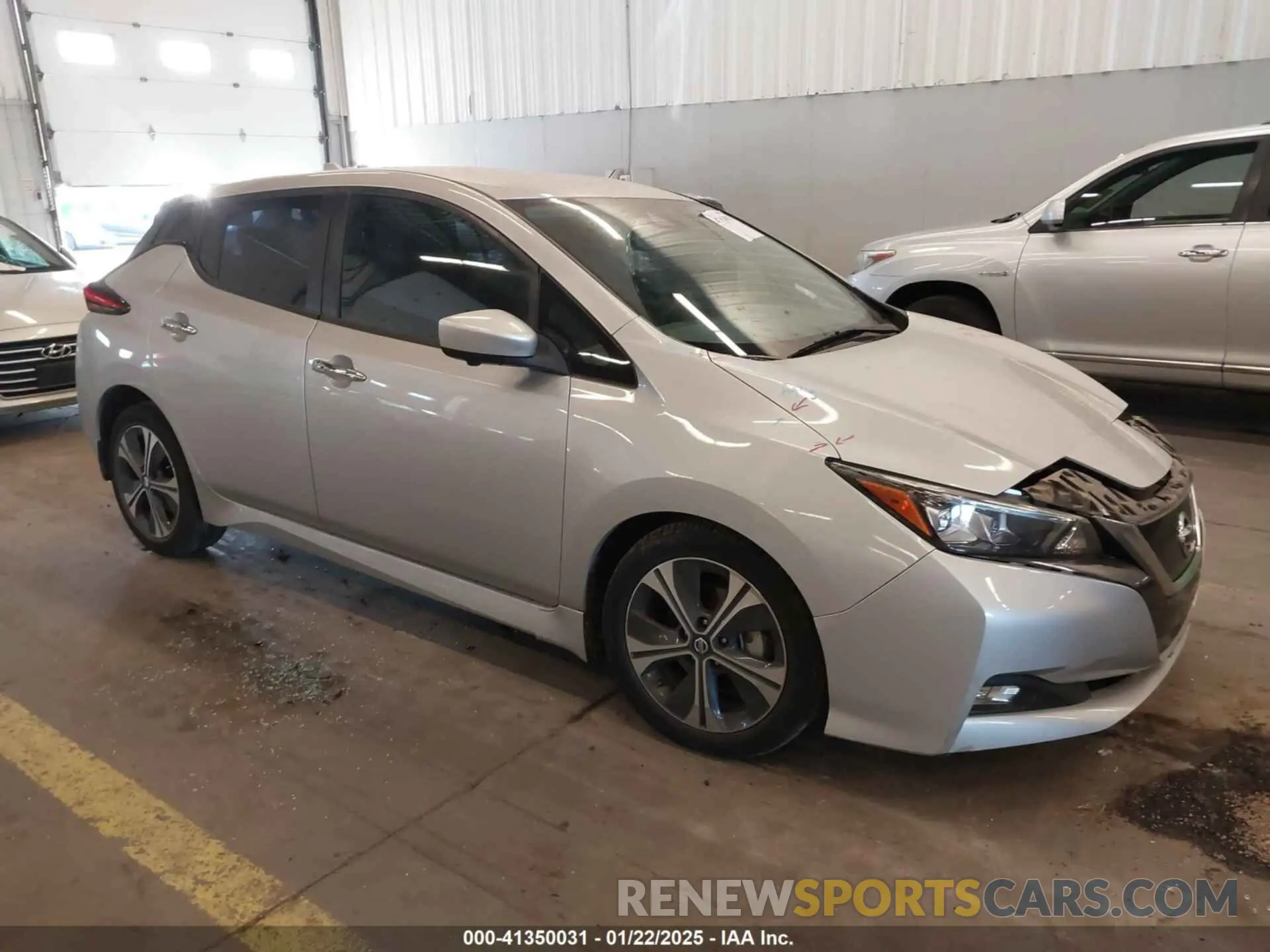 1 Photograph of a damaged car 1N4AZ1CV0MC555709 NISSAN LEAF 2021