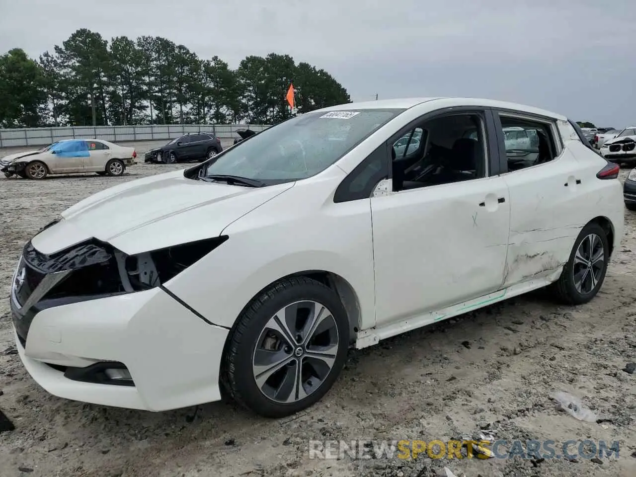 1 Photograph of a damaged car 1N4AZ1CV2MC550141 NISSAN LEAF 2021