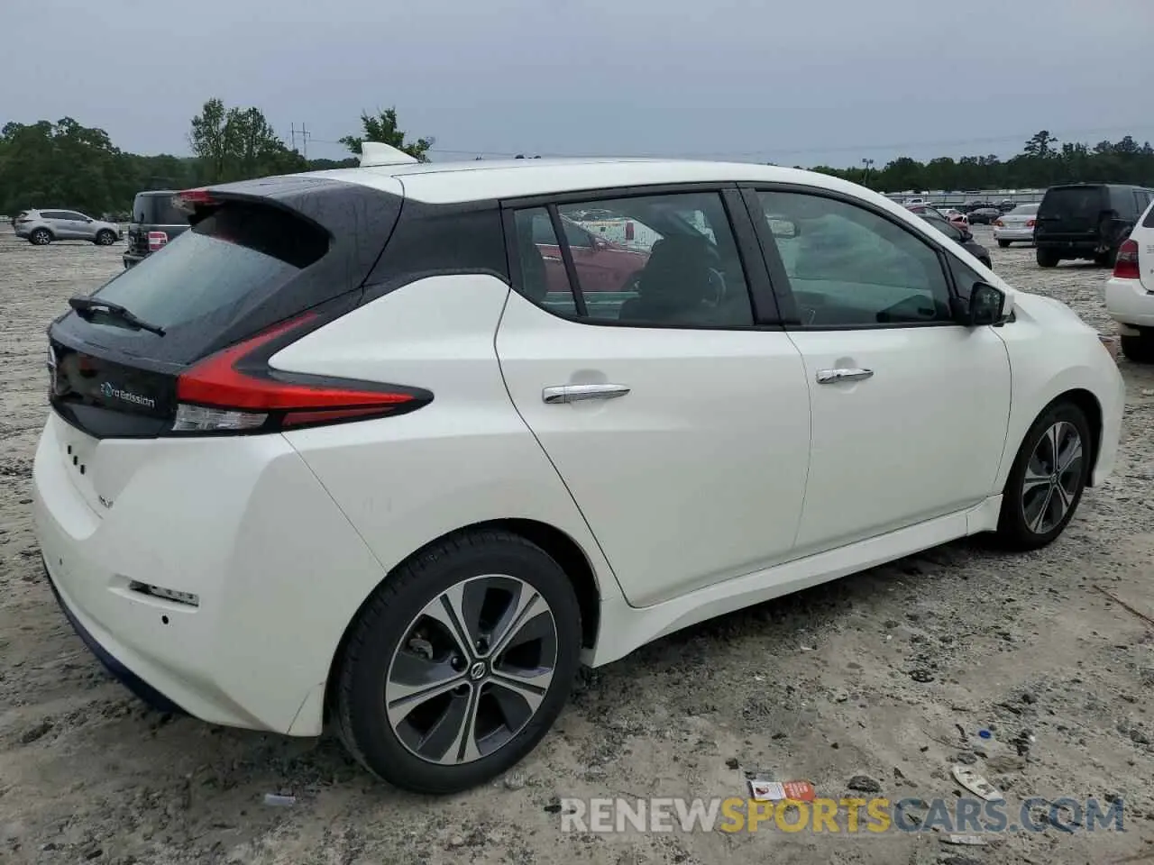 3 Photograph of a damaged car 1N4AZ1CV2MC550141 NISSAN LEAF 2021