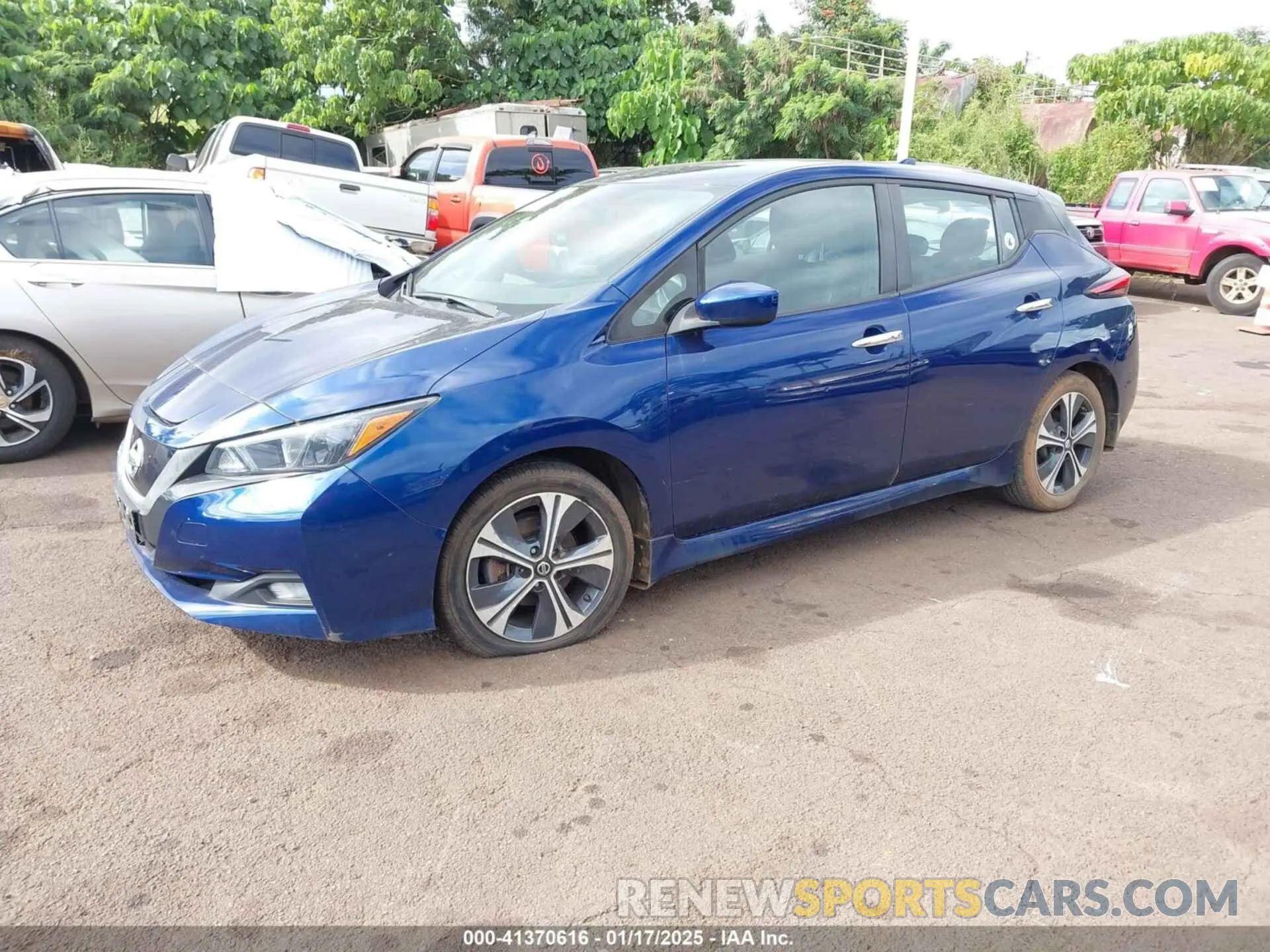 2 Photograph of a damaged car 1N4AZ1CV3MC555204 NISSAN LEAF 2021