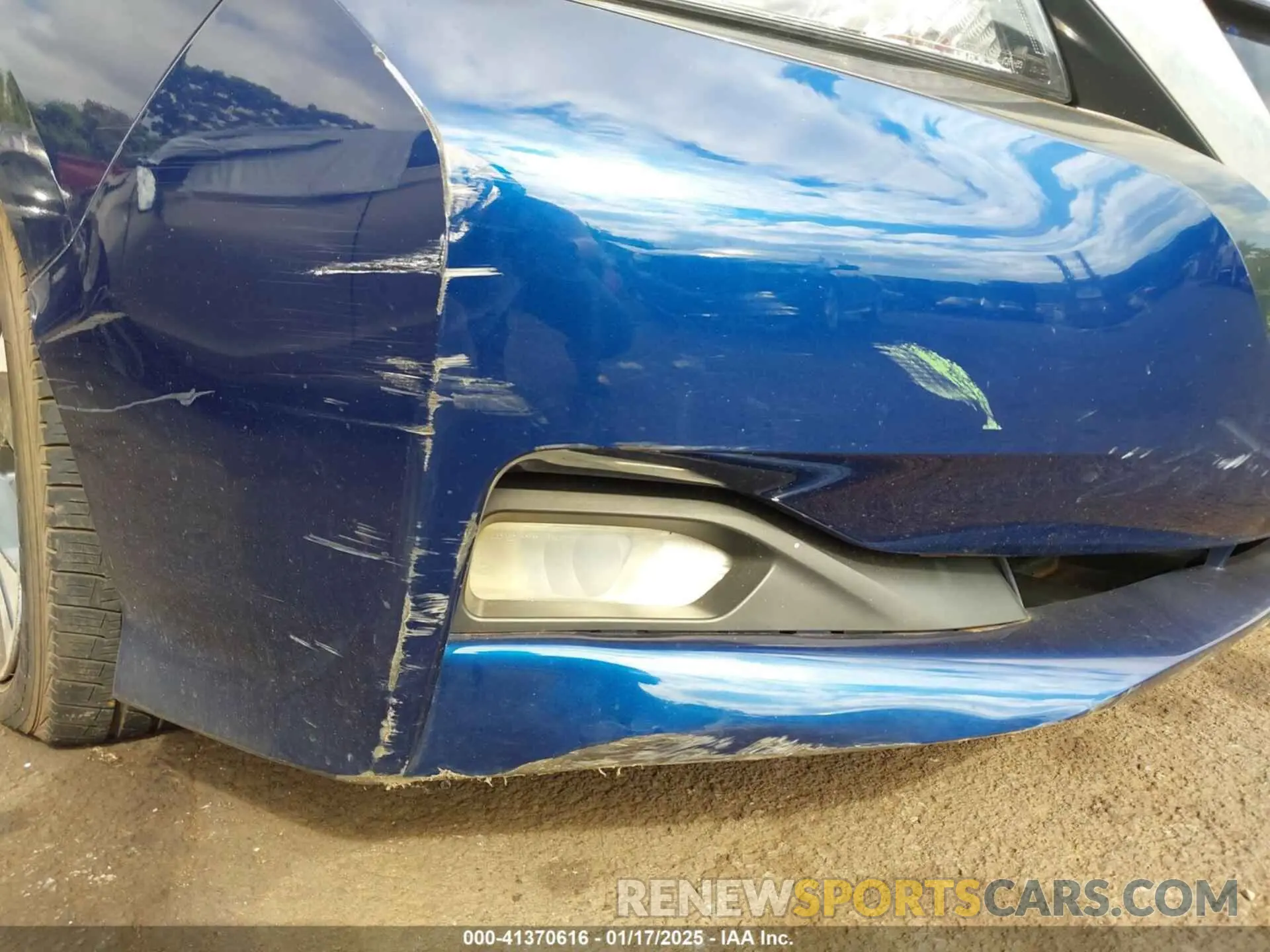 20 Photograph of a damaged car 1N4AZ1CV3MC555204 NISSAN LEAF 2021