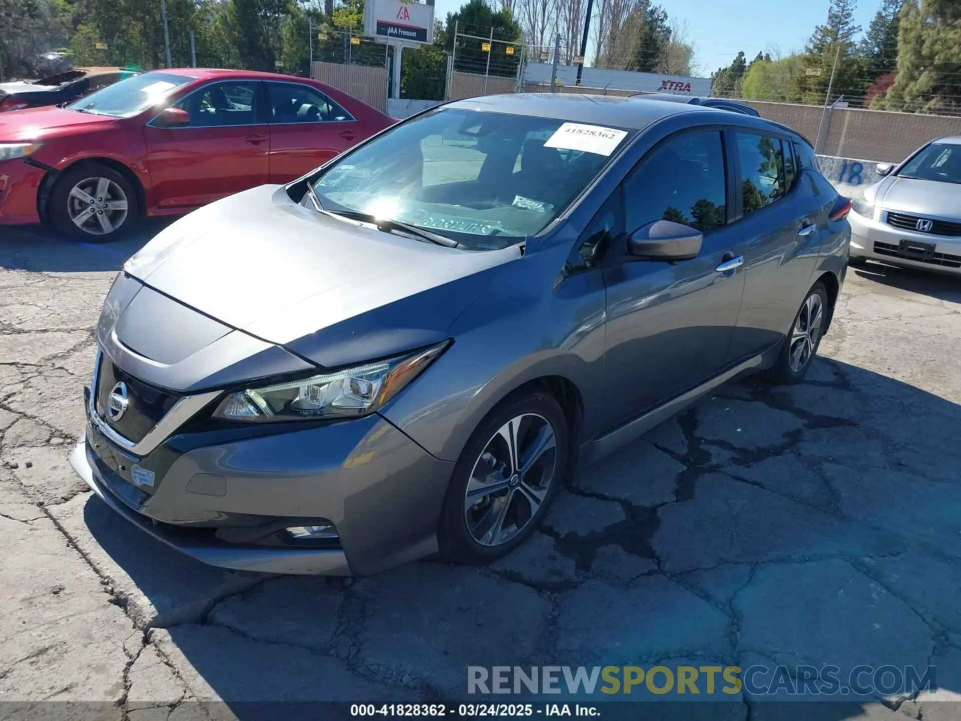 2 Photograph of a damaged car 1N4AZ1CV4MC551890 NISSAN LEAF 2021