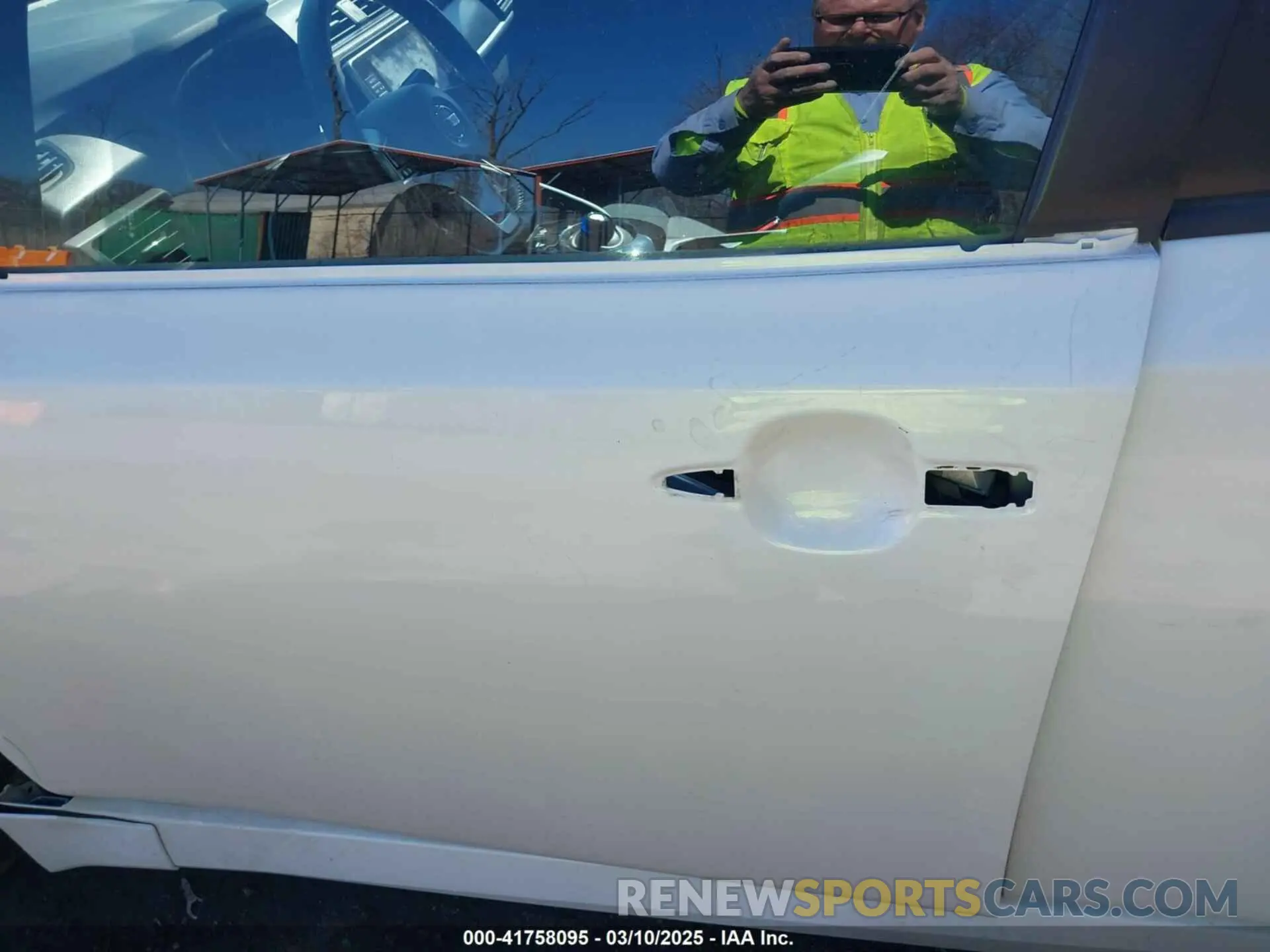 20 Photograph of a damaged car 1N4AZ1CV8MC556168 NISSAN LEAF 2021