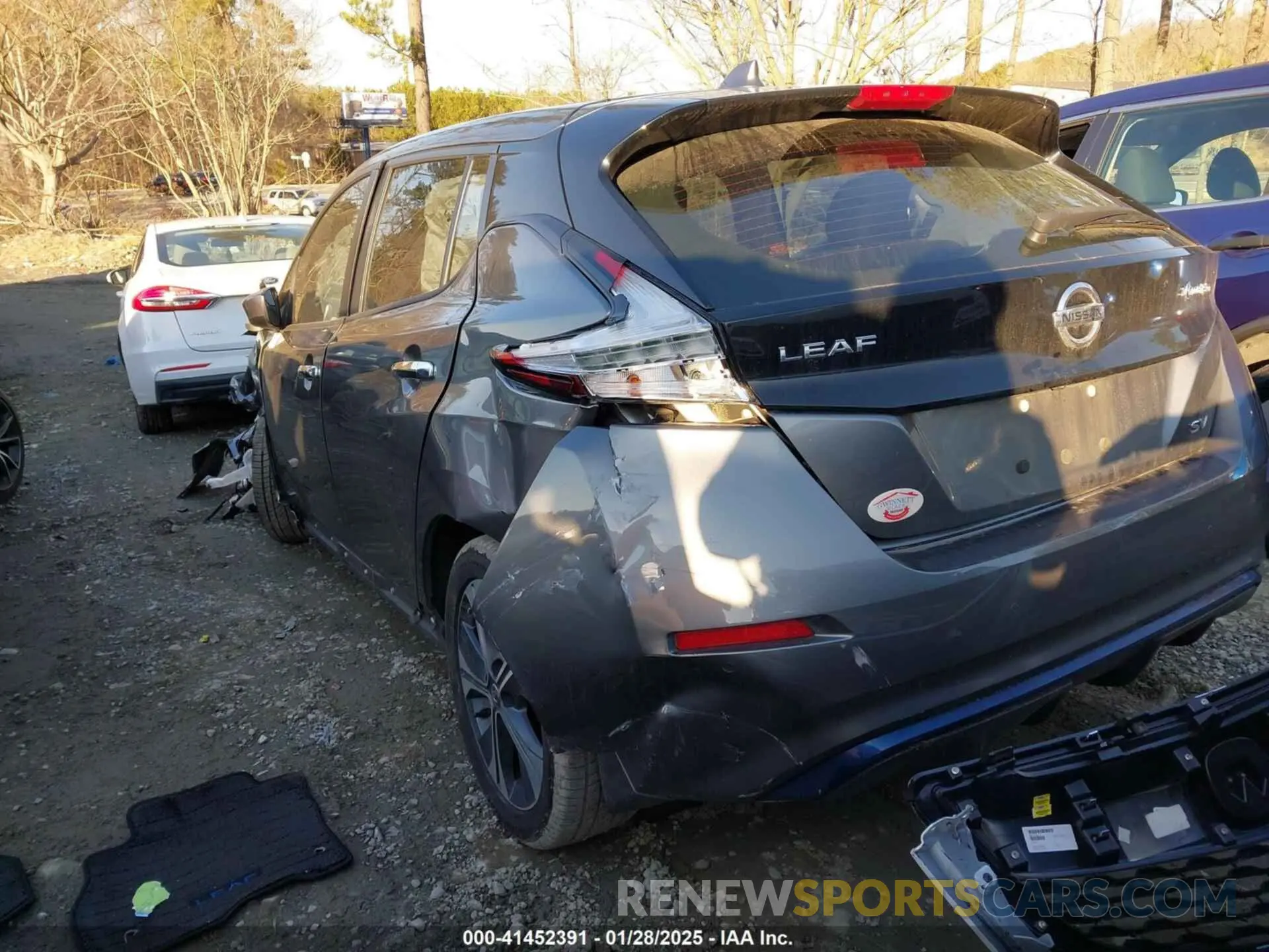 3 Photograph of a damaged car 1N4AZ1CVXMC553479 NISSAN LEAF 2021