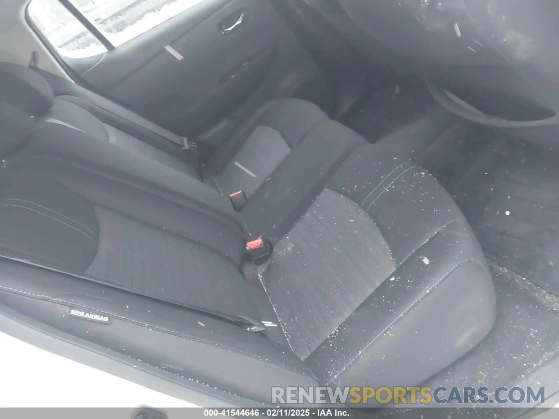 8 Photograph of a damaged car 1N4AZ1CVXMC557032 NISSAN LEAF 2021