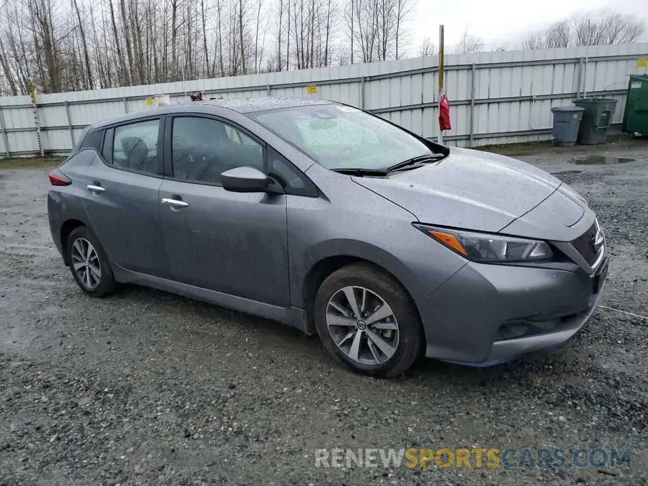 4 Photograph of a damaged car 1N4BZ1BV3MC555502 NISSAN LEAF 2021