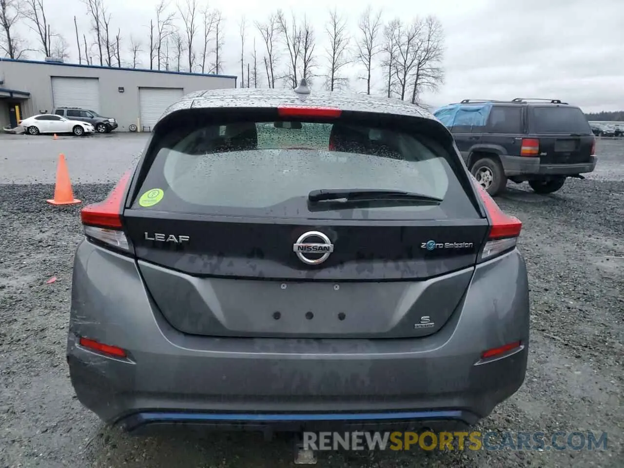 6 Photograph of a damaged car 1N4BZ1BV3MC555502 NISSAN LEAF 2021