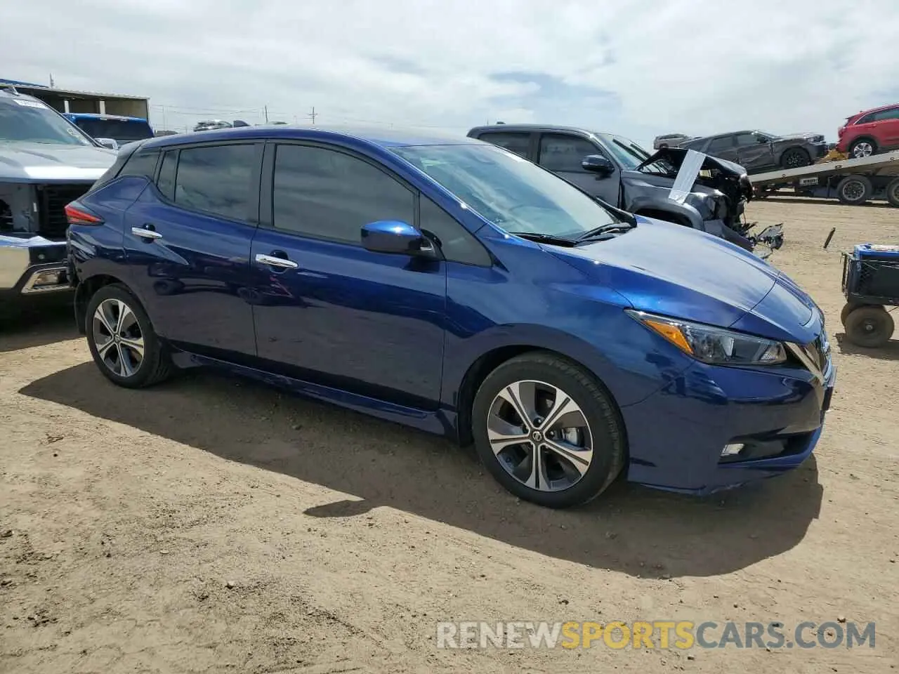 4 Photograph of a damaged car 1N4BZ1CV5MC555192 NISSAN LEAF 2021