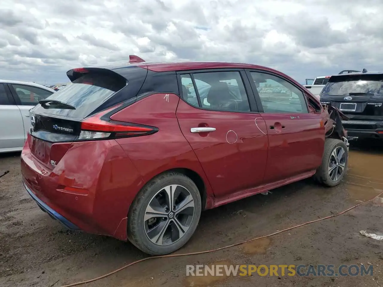 3 Photograph of a damaged car 1N4BZ1CV6MC552656 NISSAN LEAF 2021