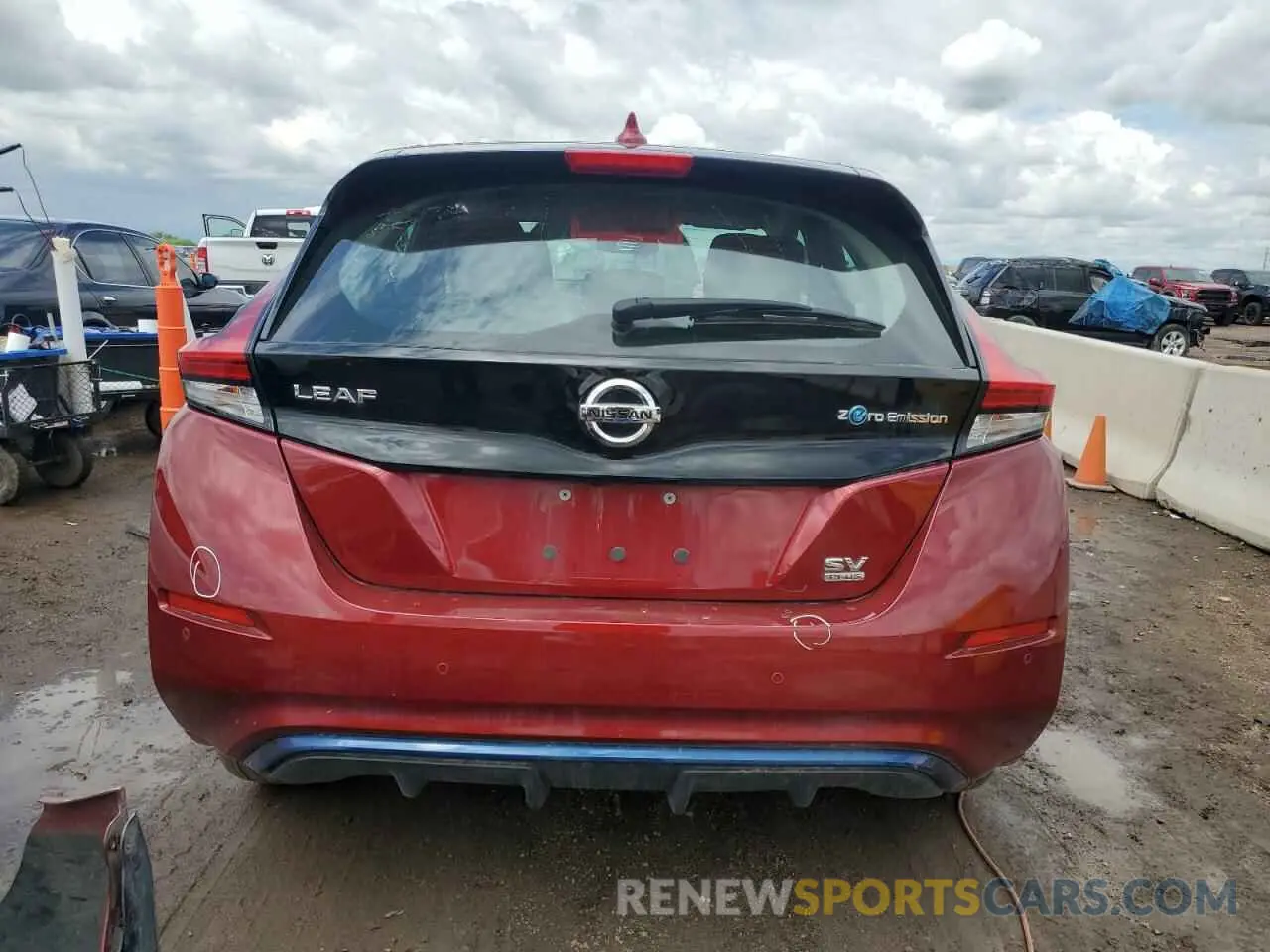 6 Photograph of a damaged car 1N4BZ1CV6MC552656 NISSAN LEAF 2021