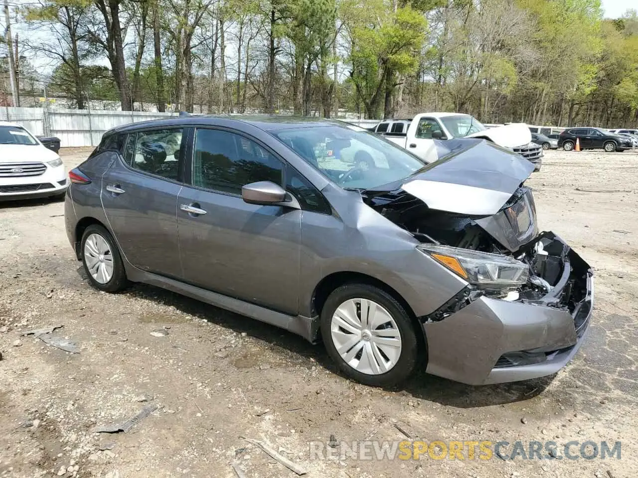 4 Photograph of a damaged car 1N4AZ1BV2NC558484 NISSAN LEAF 2022