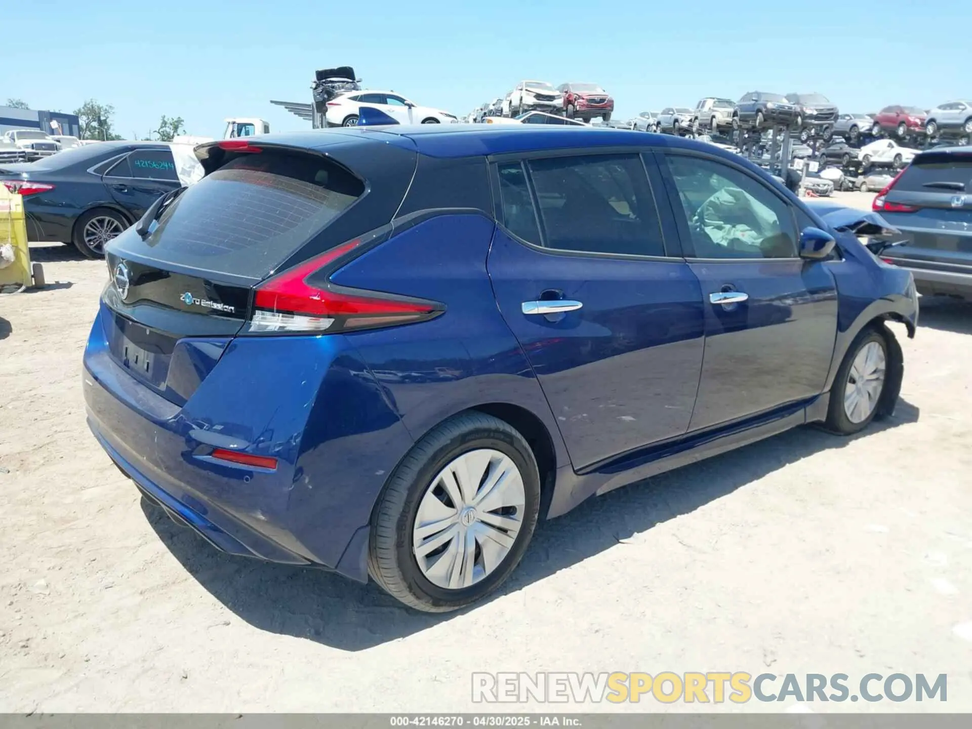 4 Photograph of a damaged car 1N4AZ1BV3NC564052 NISSAN LEAF 2022