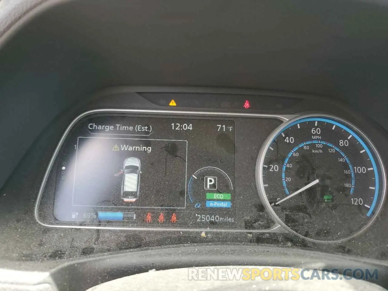 9 Photograph of a damaged car 1N4AZ1BVXNC563805 NISSAN LEAF 2022