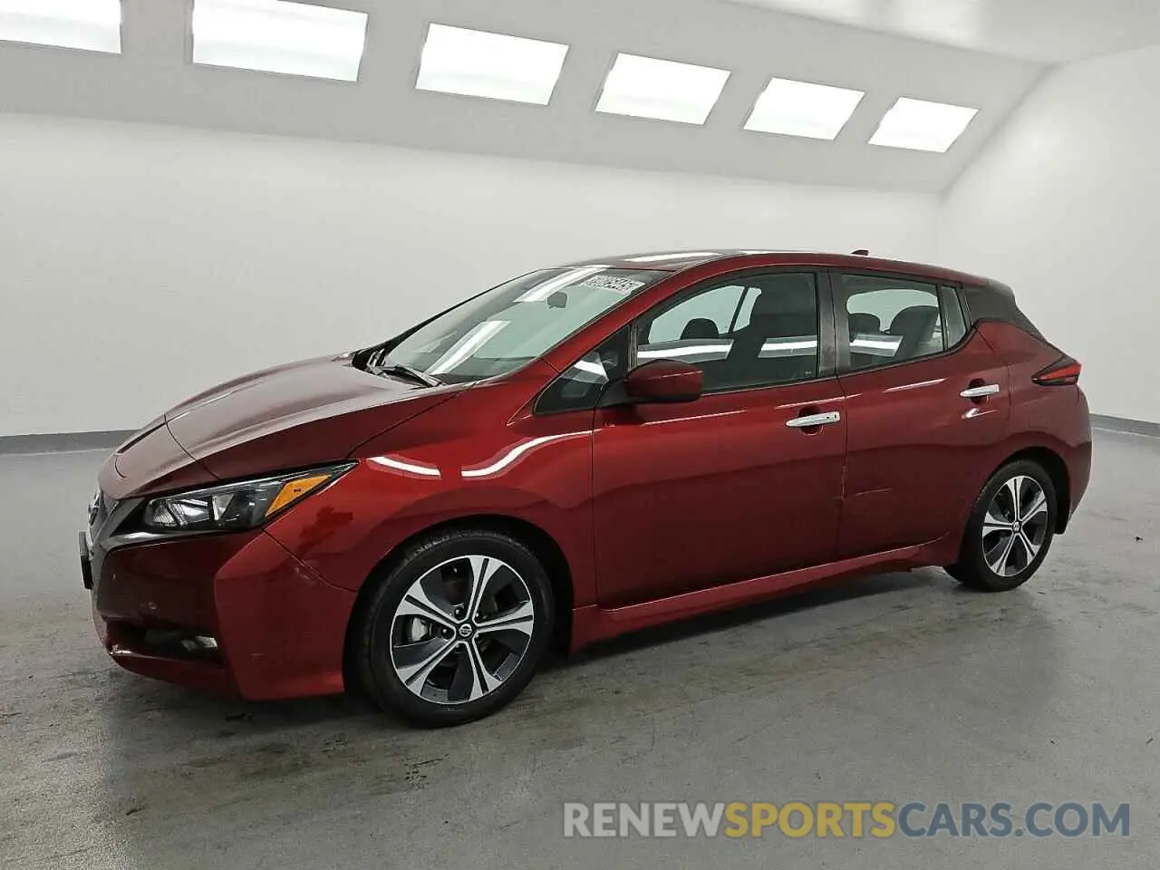 1 Photograph of a damaged car 1N4AZ1CV0NC555078 NISSAN LEAF 2022