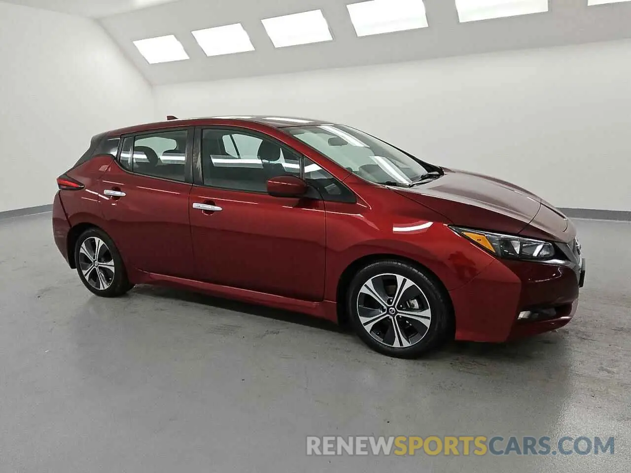 4 Photograph of a damaged car 1N4AZ1CV0NC555078 NISSAN LEAF 2022