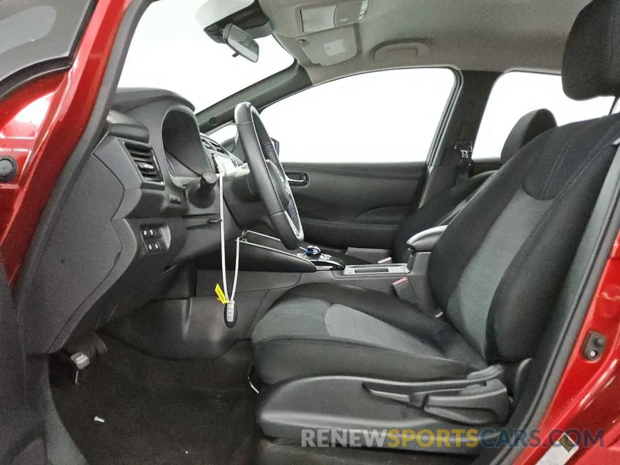 7 Photograph of a damaged car 1N4AZ1CV0NC555078 NISSAN LEAF 2022