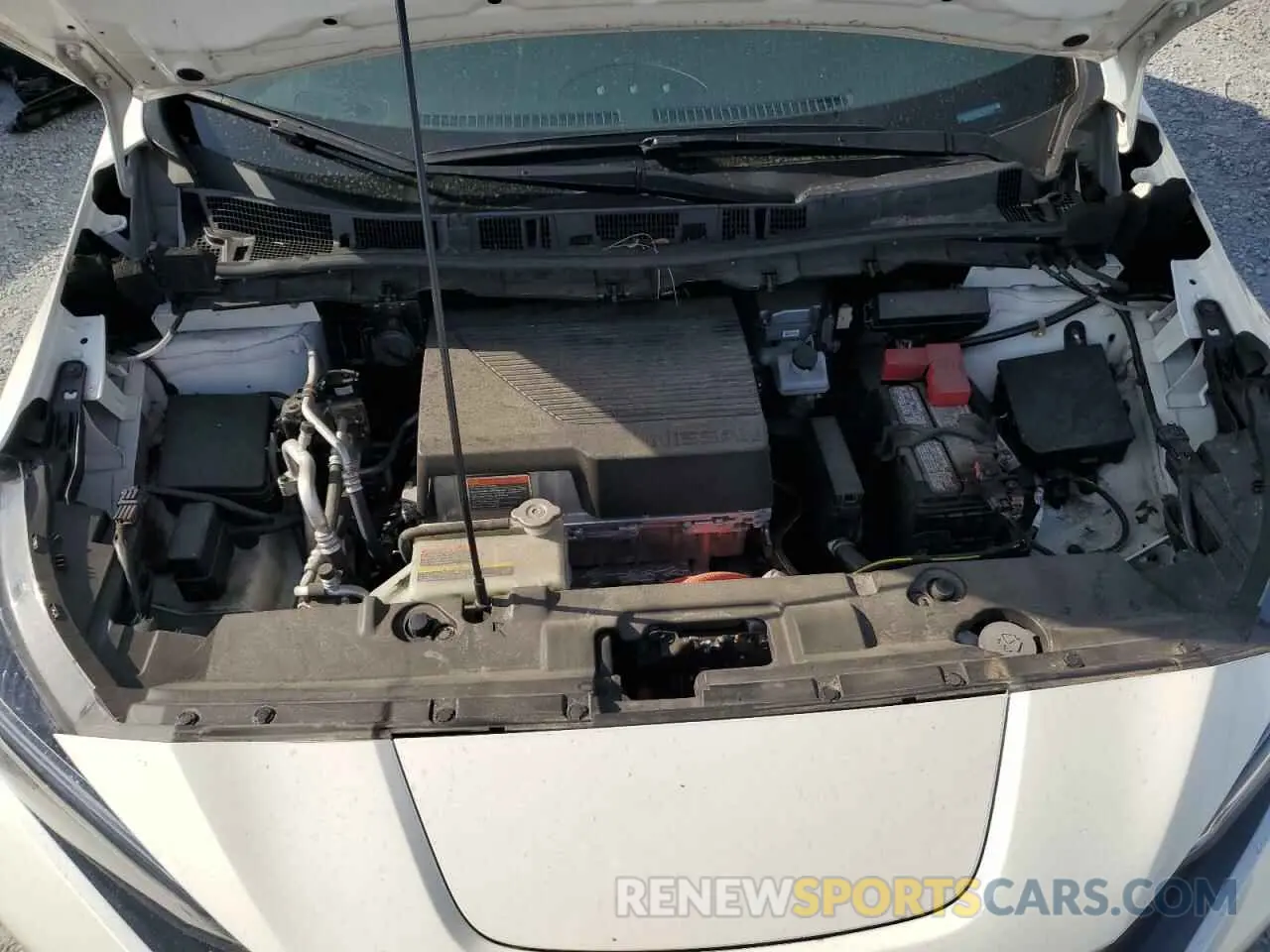 11 Photograph of a damaged car 1N4AZ1CV5NC551415 NISSAN LEAF 2022