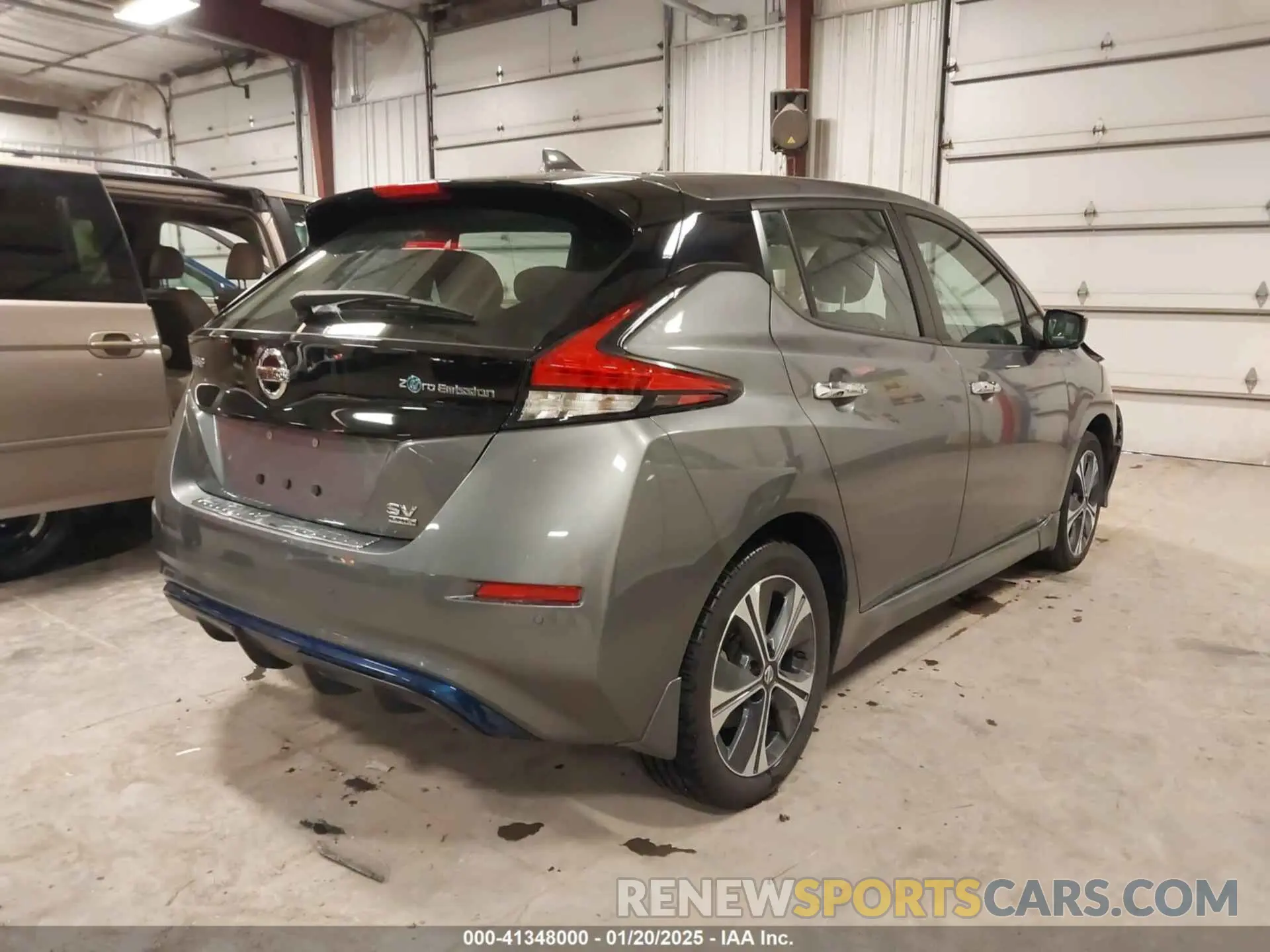 4 Photograph of a damaged car 1N4BZ1CV0NC554971 NISSAN LEAF 2022