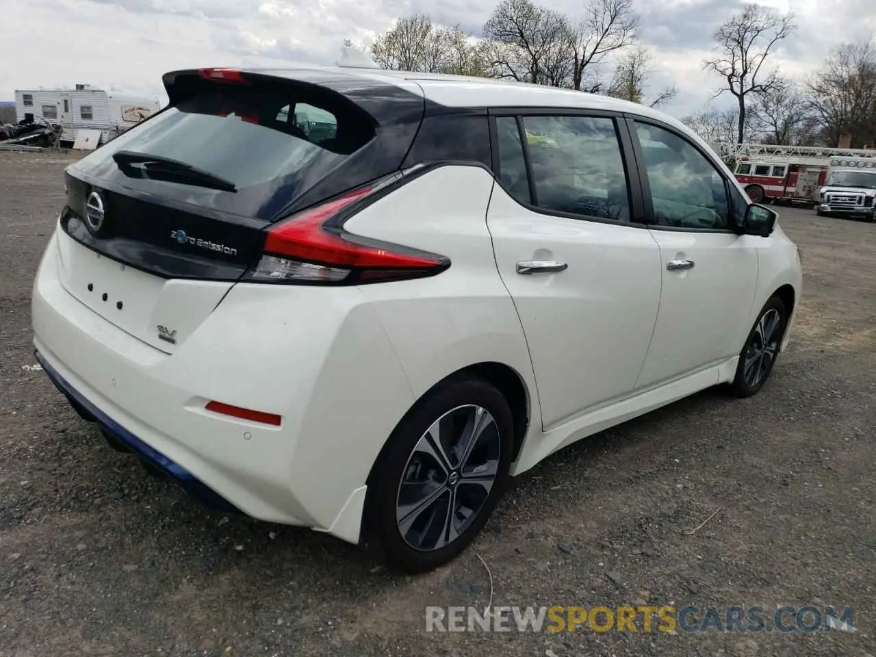 3 Photograph of a damaged car 1N4BZ1CV0NC559667 NISSAN LEAF 2022