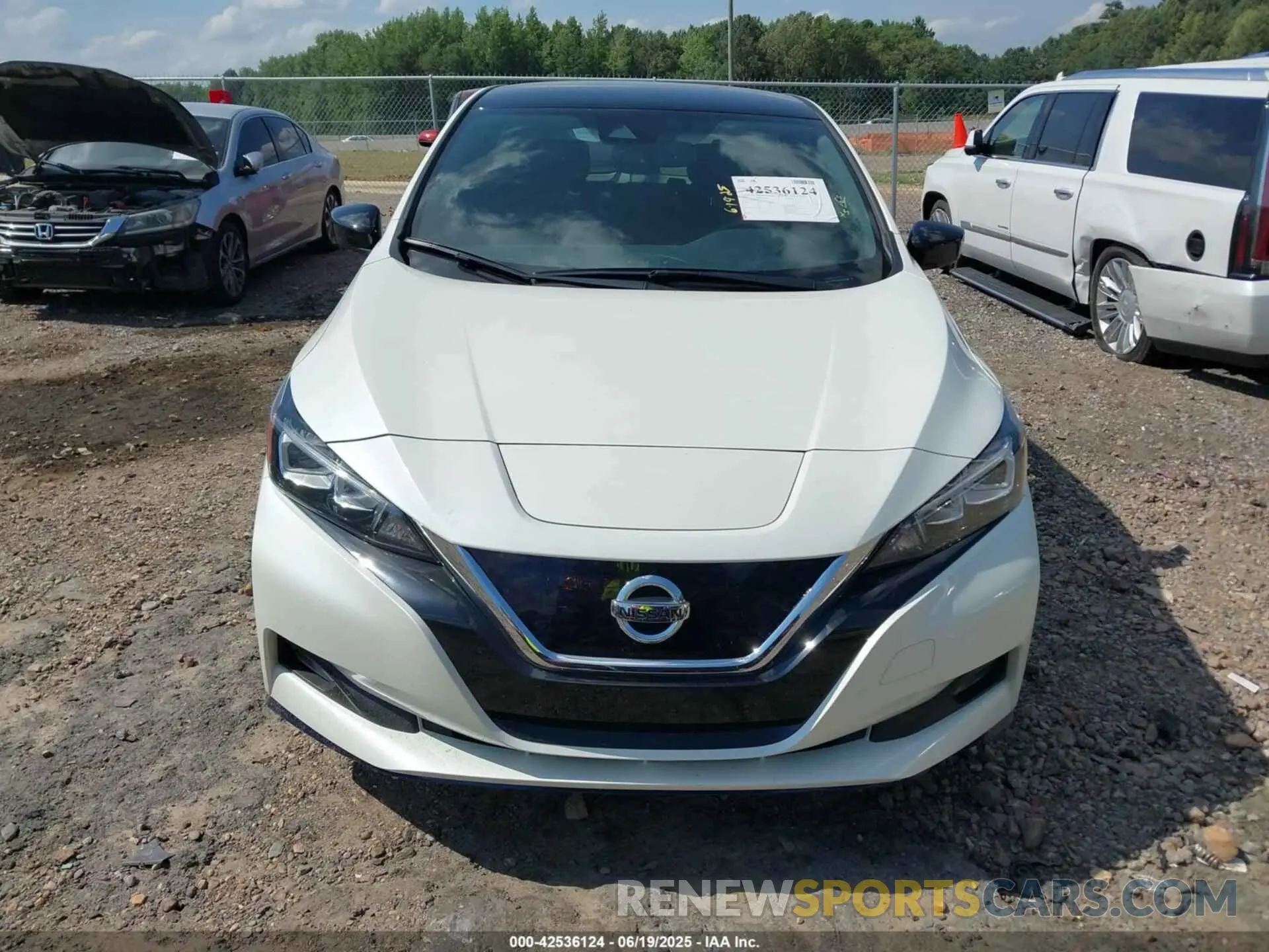12 Photograph of a damaged car 1N4BZ1CV3NC563843 NISSAN LEAF 2022