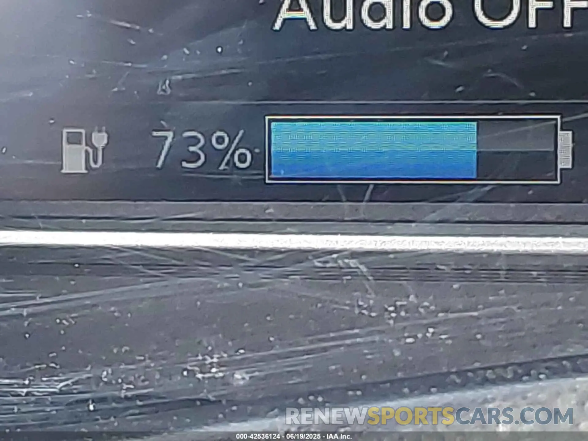 17 Photograph of a damaged car 1N4BZ1CV3NC563843 NISSAN LEAF 2022