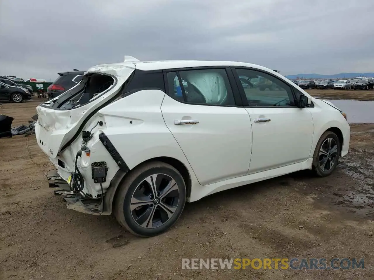 3 Photograph of a damaged car 1N4BZ1CV5NC563634 NISSAN LEAF 2022