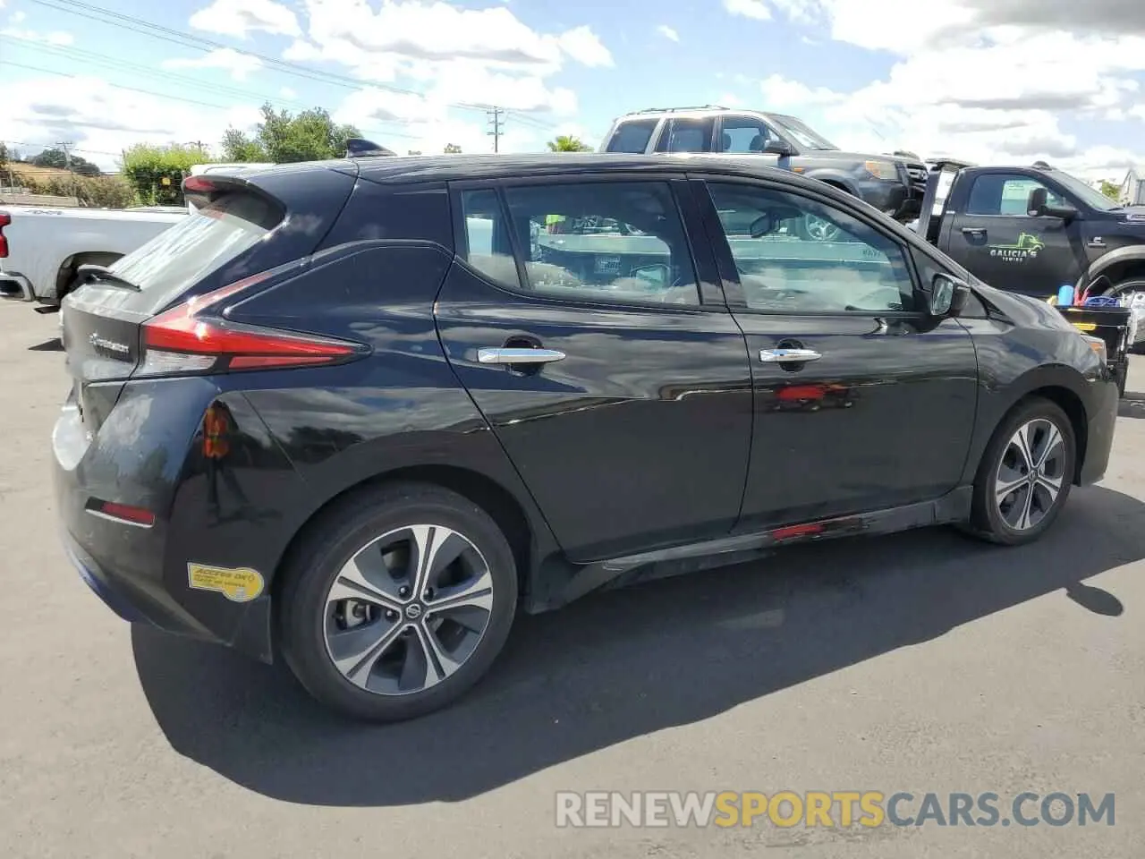 3 Photograph of a damaged car 1N4BZ1DV3NC553442 NISSAN LEAF 2022