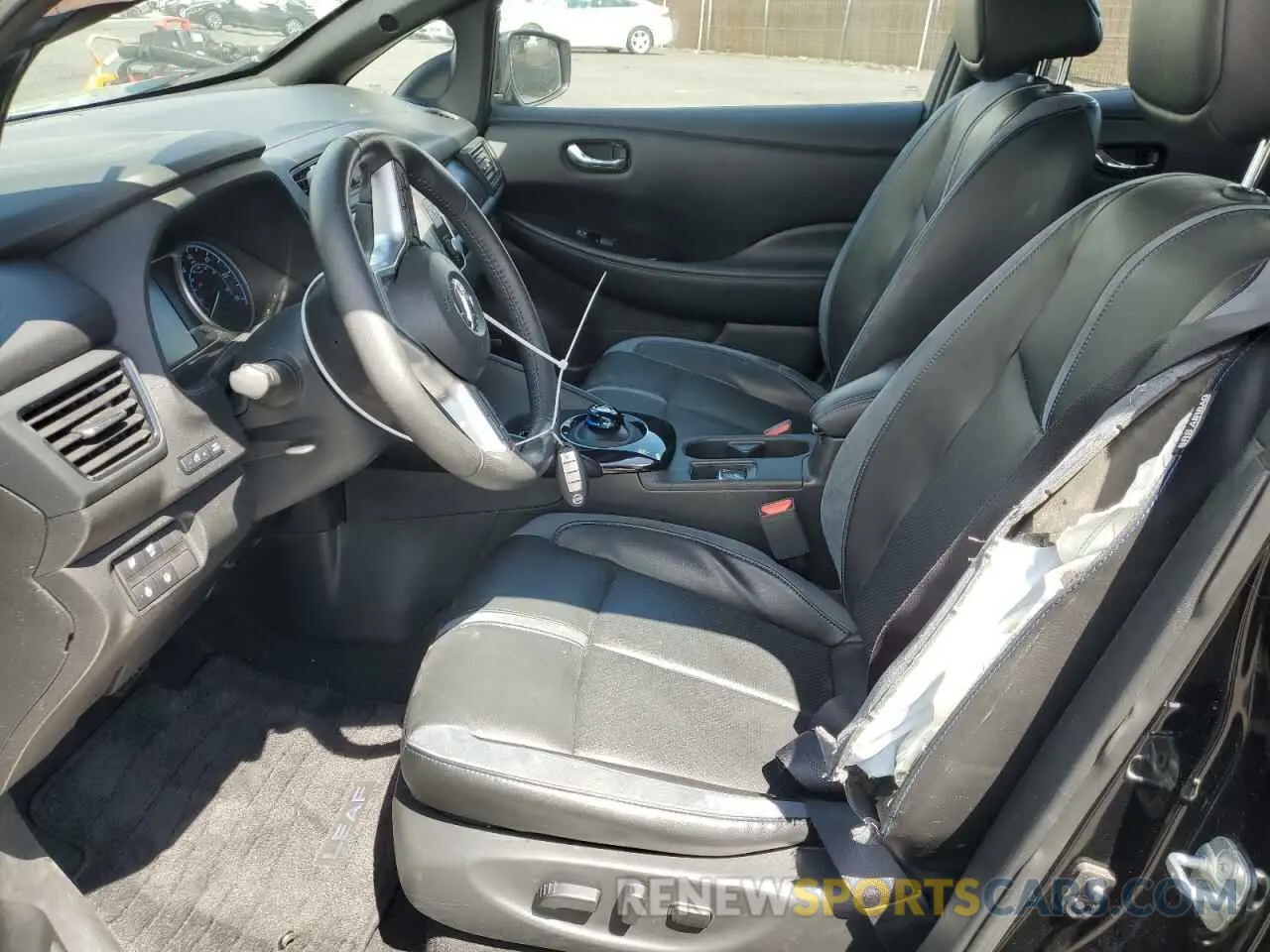 7 Photograph of a damaged car 1N4BZ1DV3NC553442 NISSAN LEAF 2022