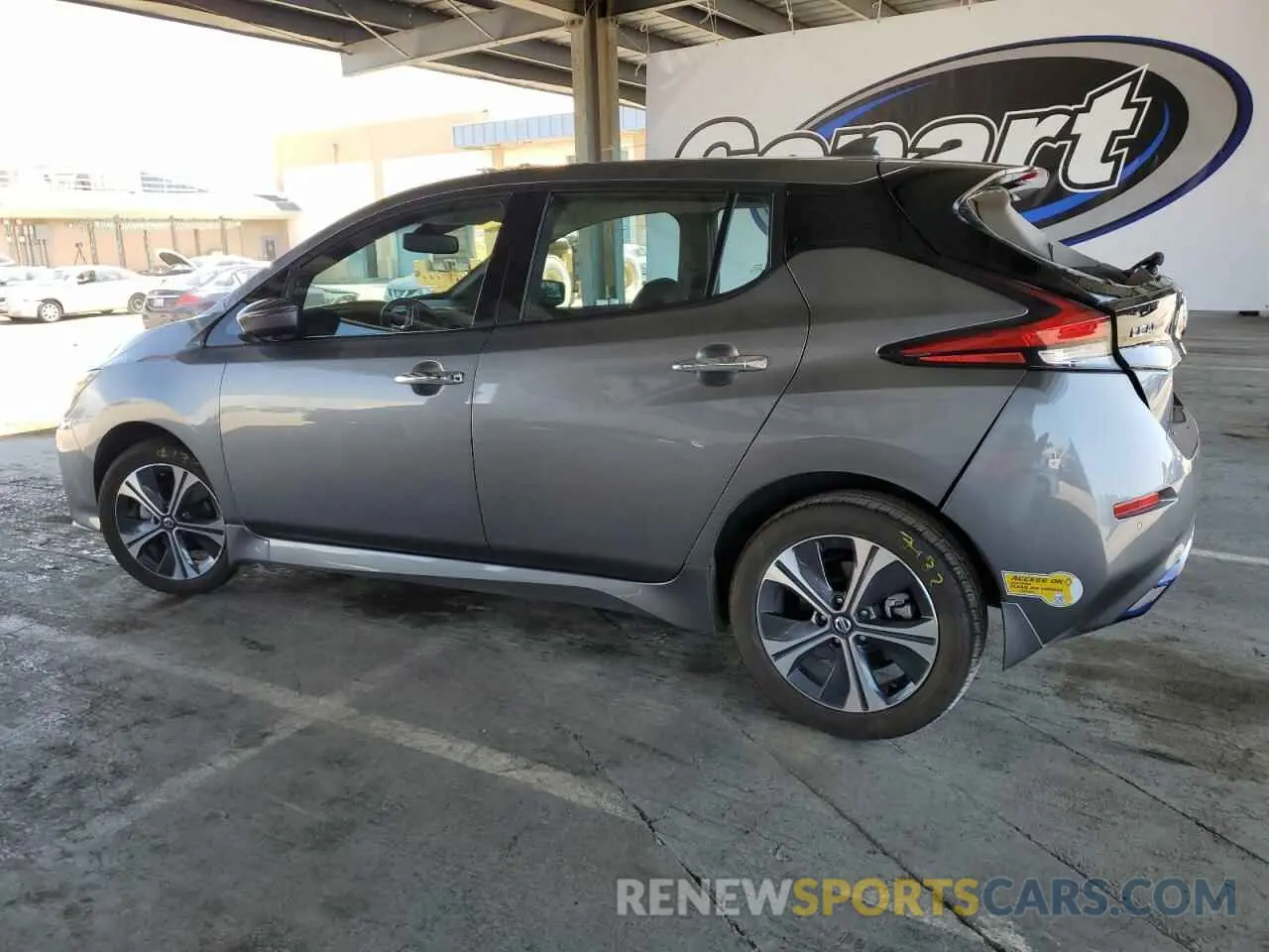 2 Photograph of a damaged car 1N4BZ1DV5NC554365 NISSAN LEAF 2022