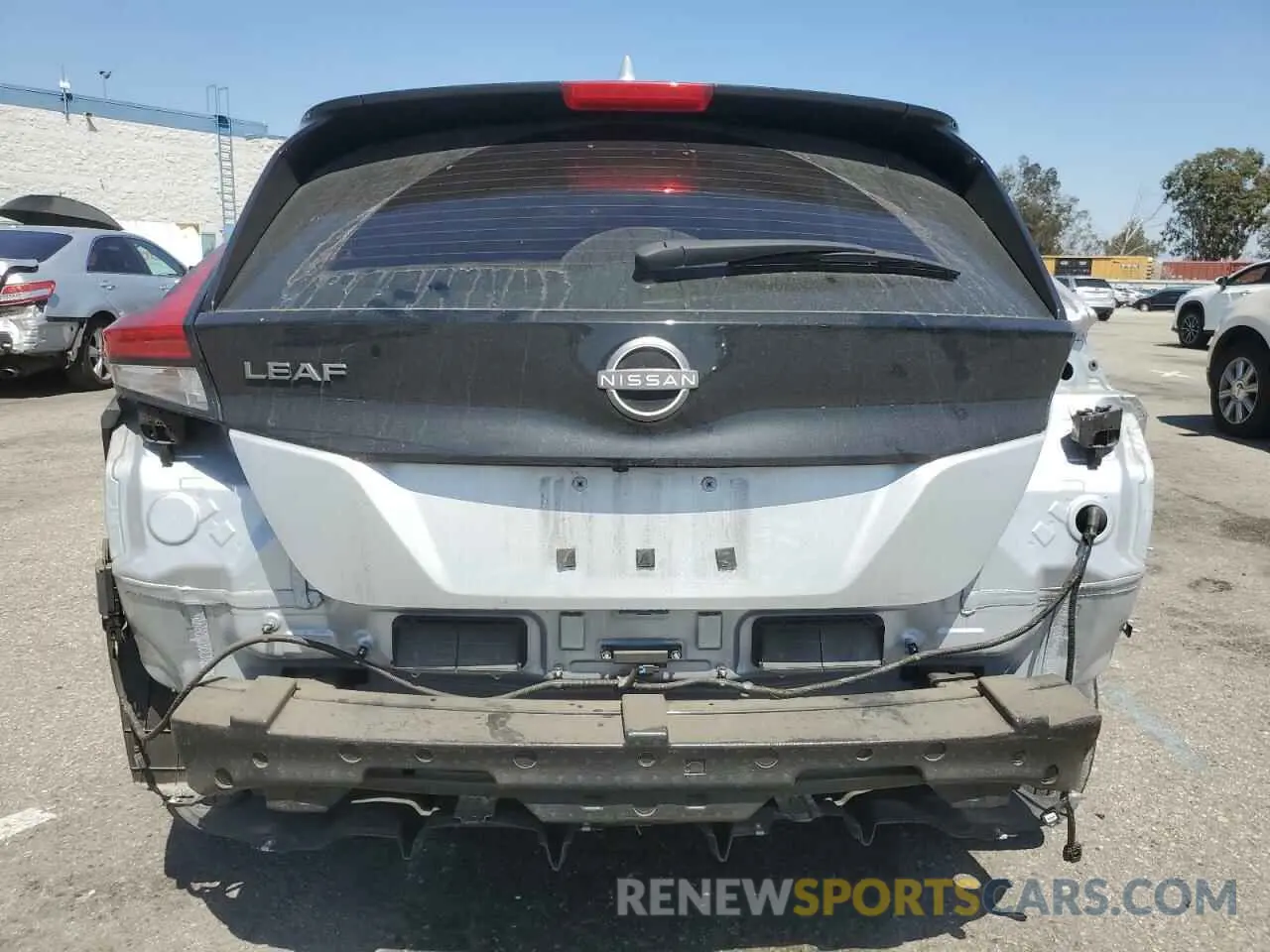 6 Photograph of a damaged car 1N4AZ1BV0PC555943 NISSAN LEAF 2023