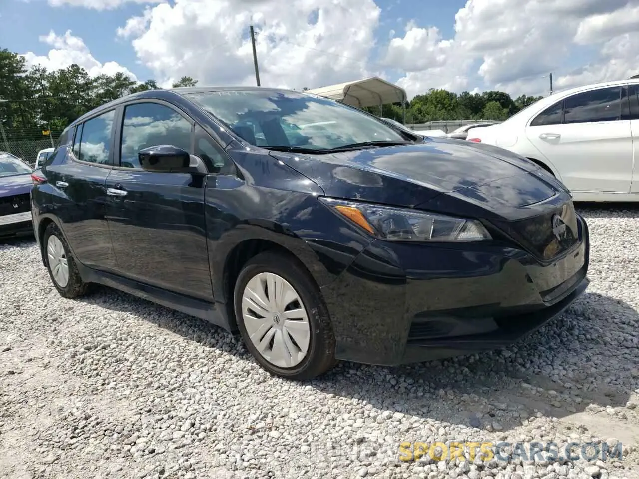 4 Photograph of a damaged car 1N4AZ1BV4PC561485 NISSAN LEAF 2023