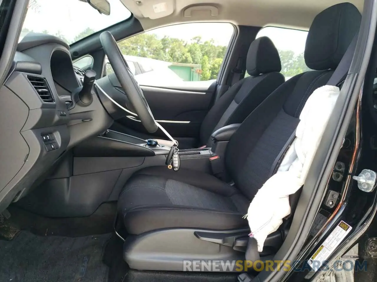 7 Photograph of a damaged car 1N4AZ1BV4PC561485 NISSAN LEAF 2023